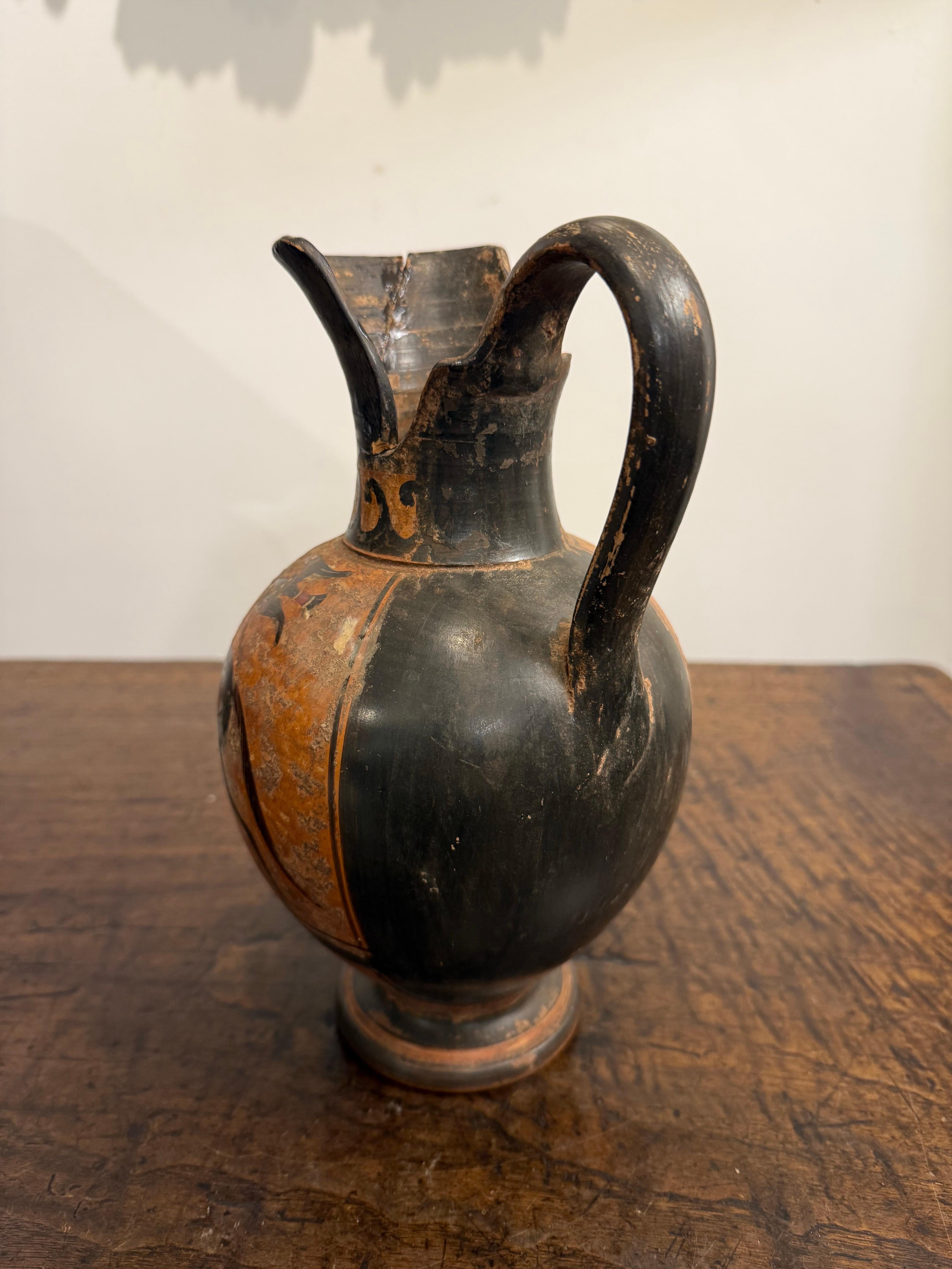 Oinochoe grec à figures noires de style Grand Tour, 19e siècle en vente 2