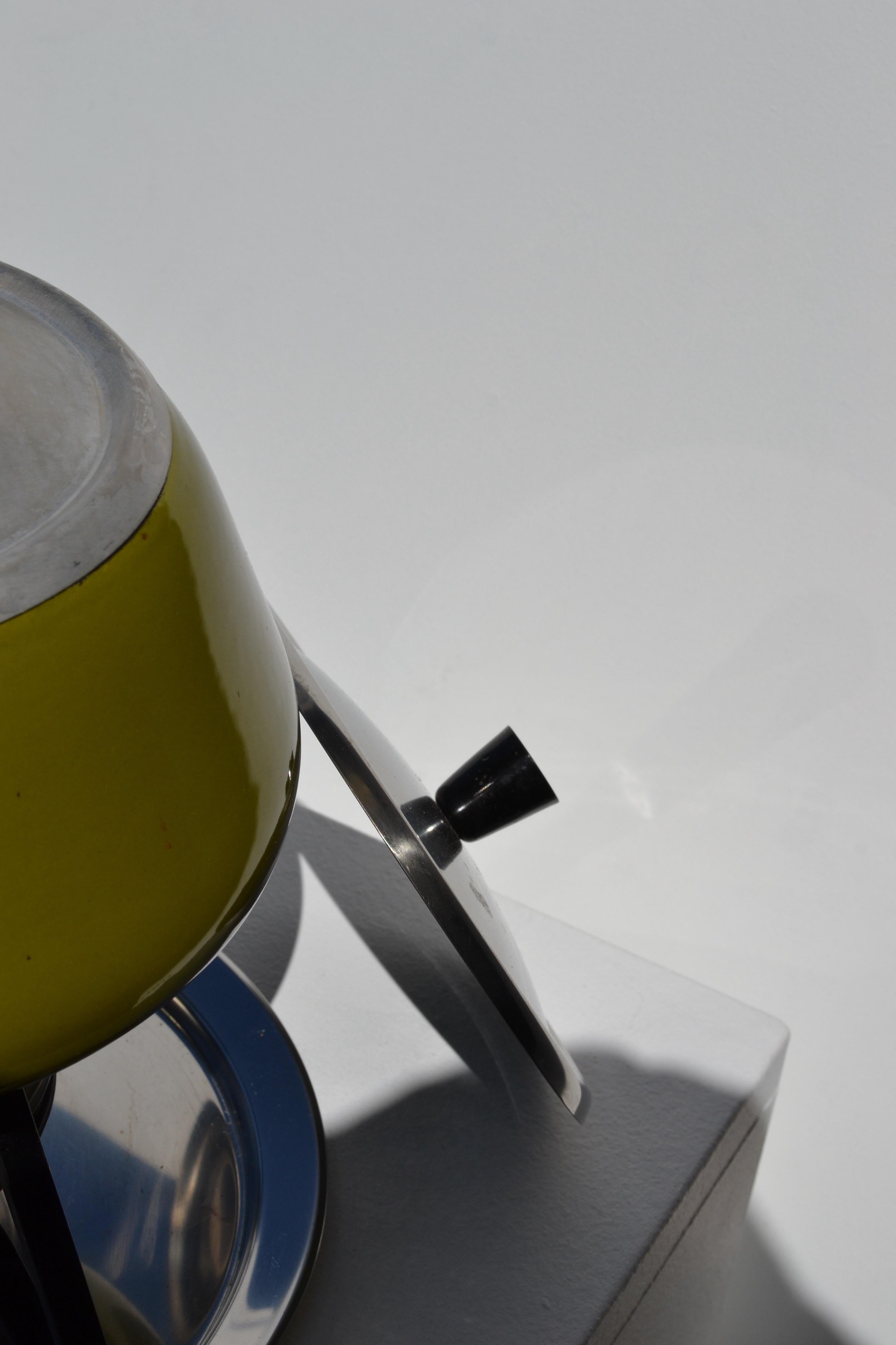 A green Fondue Set – Switzerland - 1960s For Sale 2