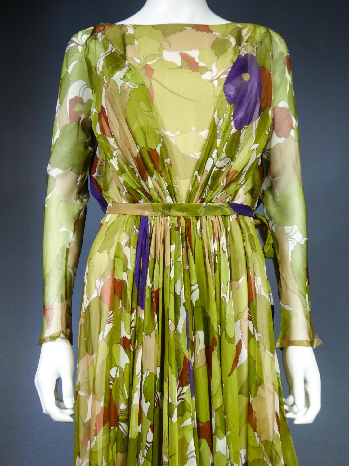 A Grès Evening Dress in Printed Chiffon Silk Circa 1975/1985 In Good Condition In Toulon, FR