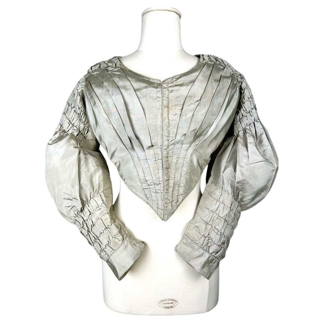 Caraco in faille di seta grigio con maniche a sbuffo - Francia Circa 1835-1840