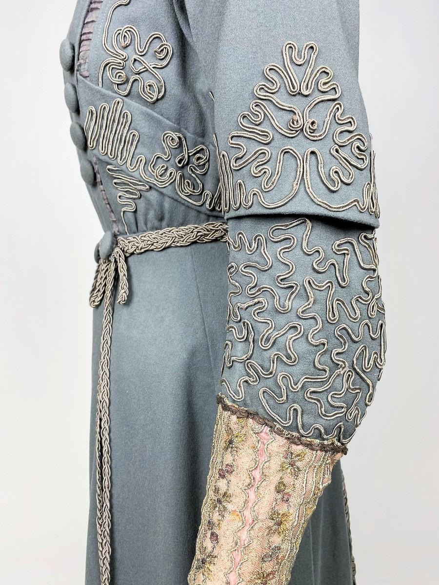 A Grey Wool Afternoon Gown with Appliqué trimmings and Lace Circa 1905-1910 For Sale 6