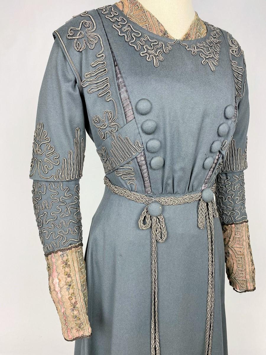 Women's A Grey Wool Afternoon Gown with Appliqué trimmings and Lace Circa 1905-1910 For Sale