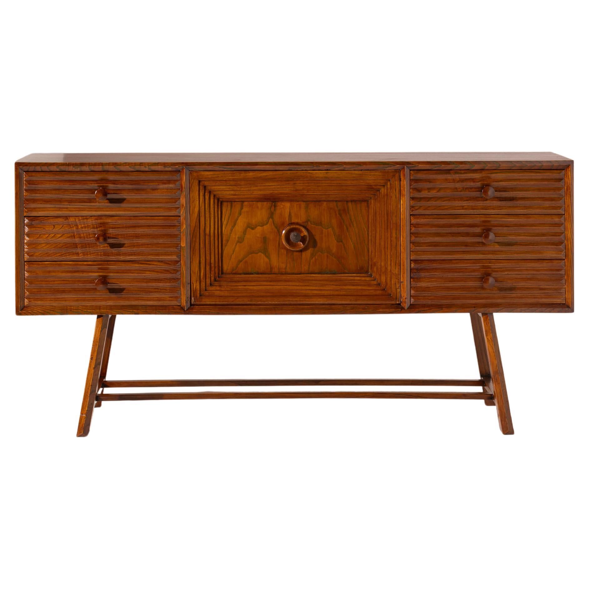 Aparador "grissinato" de madera de castaño, Italia, finales de los años 40