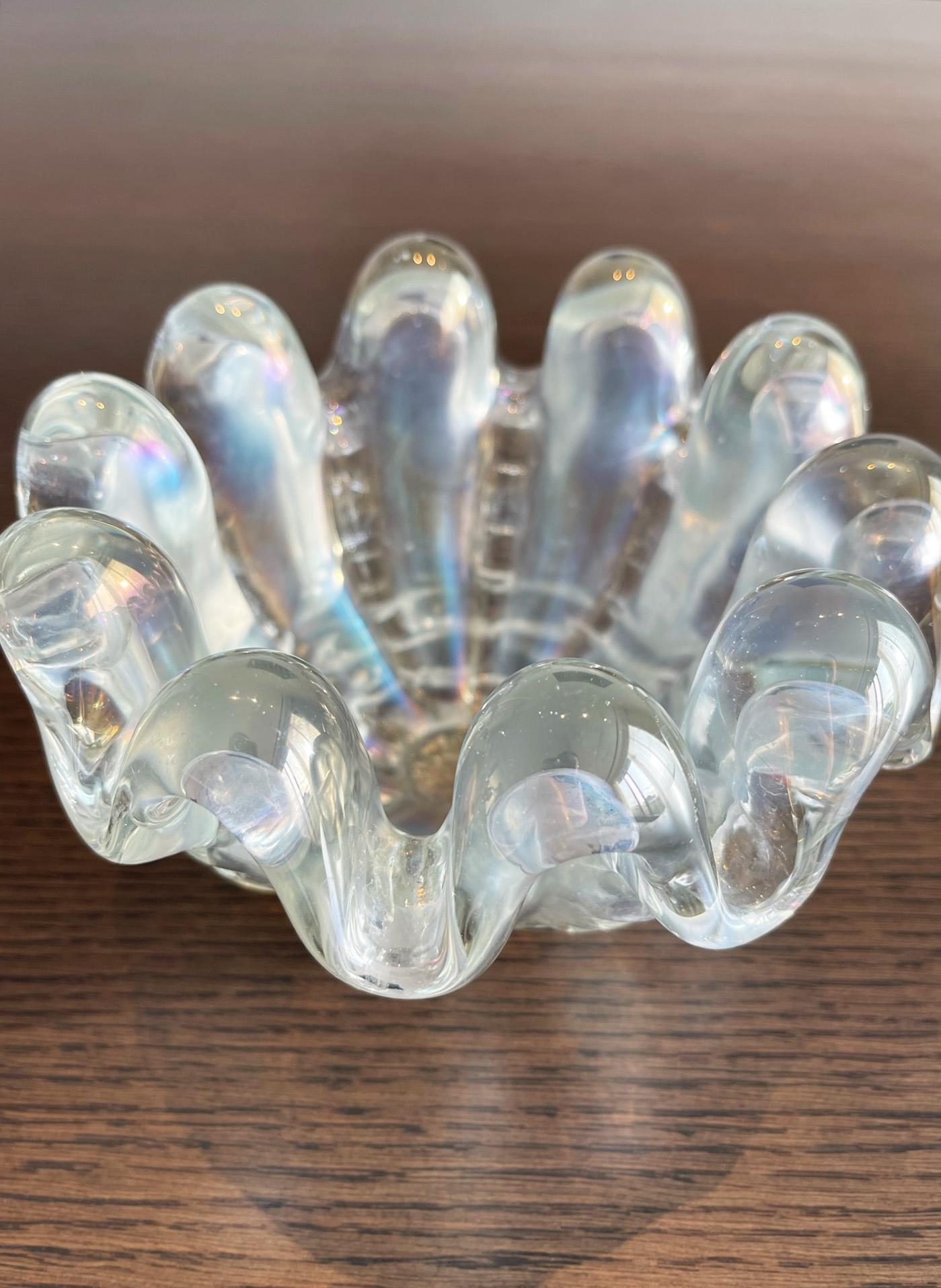 Plat en verre de Murano opale Hollywood Regency « A Grosse Costolature » Ercole Barovier 1
