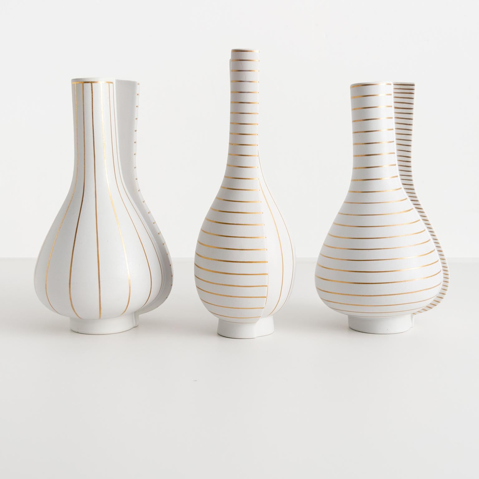 Scandinavian Group of 3 Surrea Series Vases Designed by Wilhelm Kåge for Gustavsberg