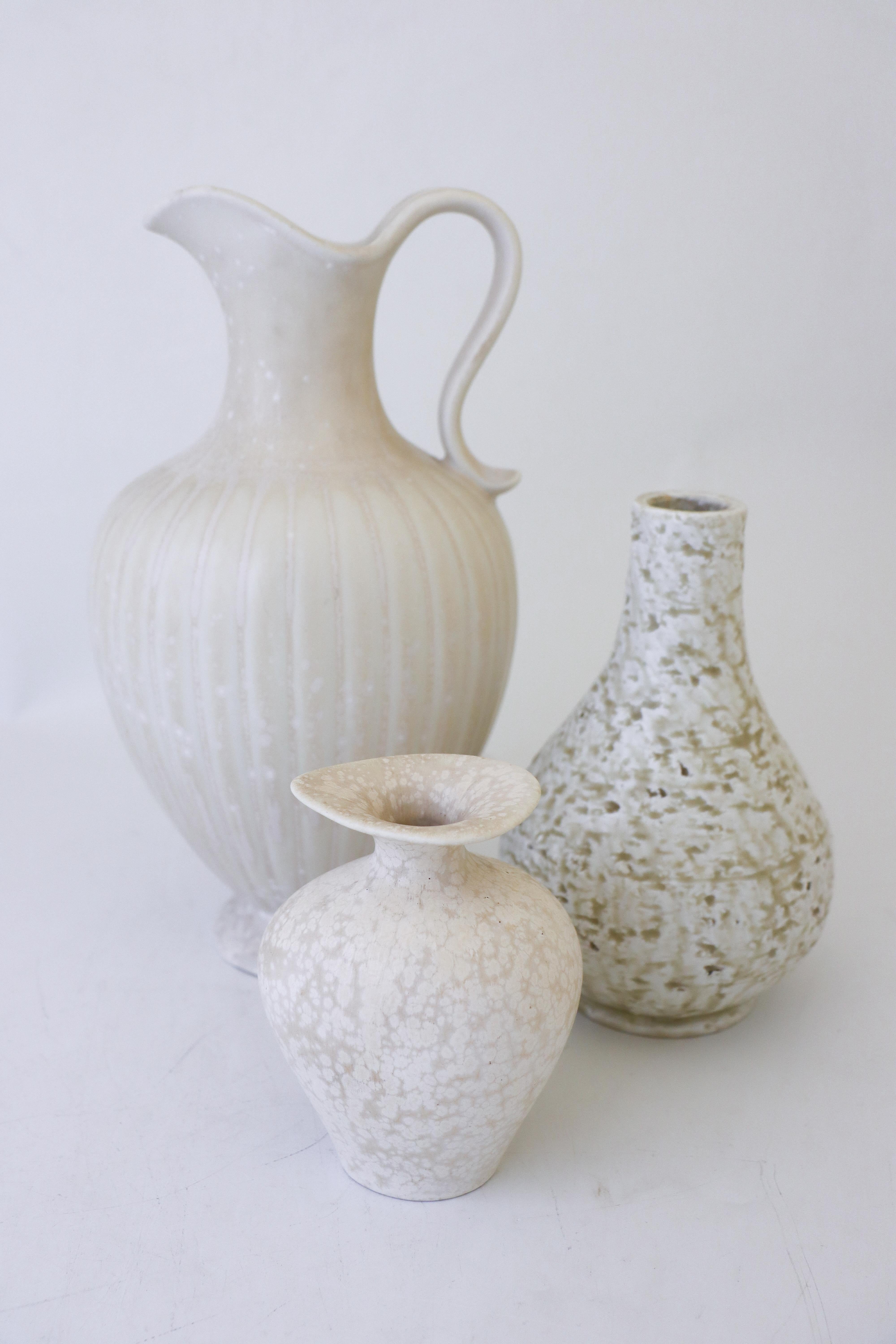 Porcelain Group of 3 White Vases, Gunnar Nylund, Rörstrand, Mid-Century Vintage