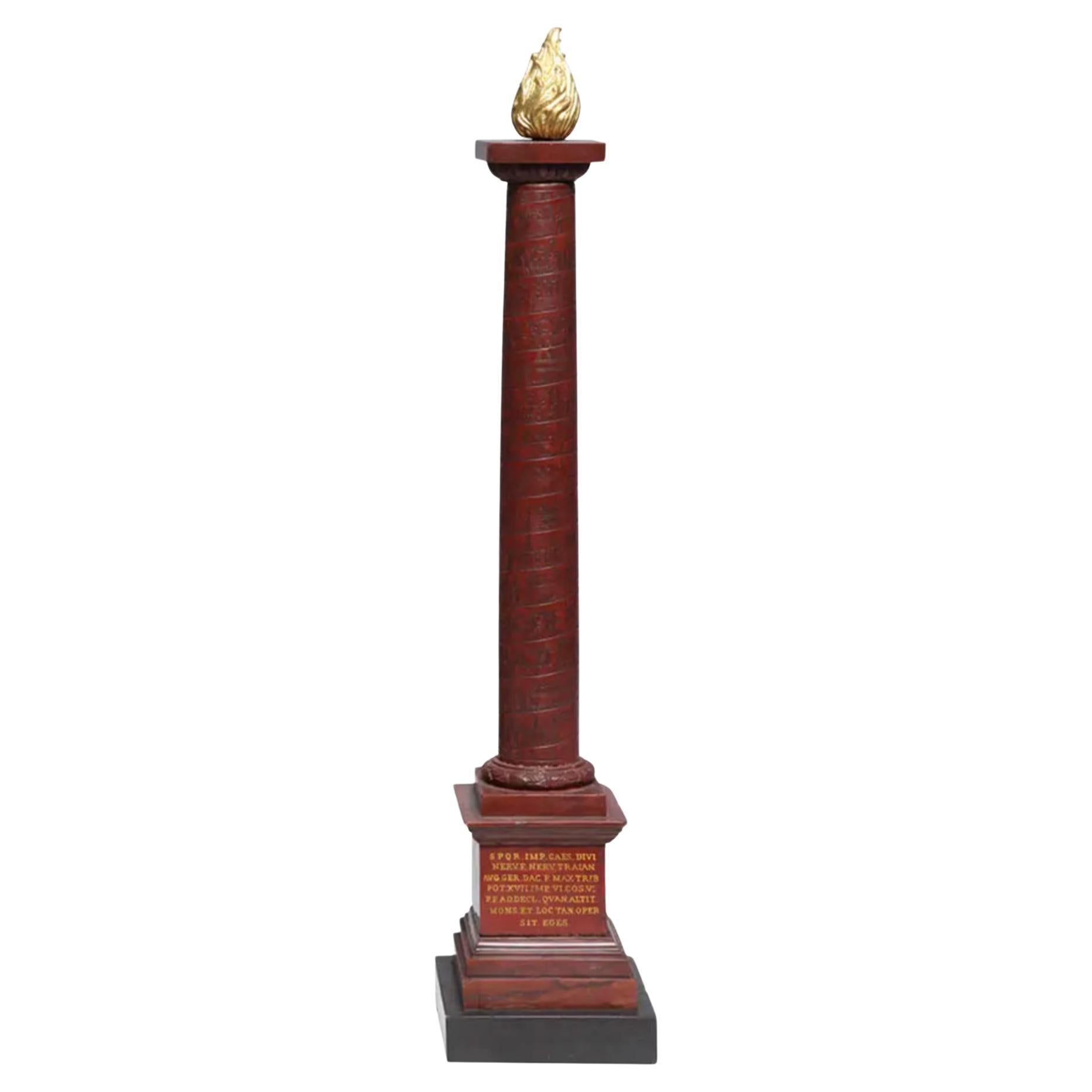 Ancienne colonne d'obélisque en marbre rouge « Rose Antico » d'époque Grand Tour avec flamme