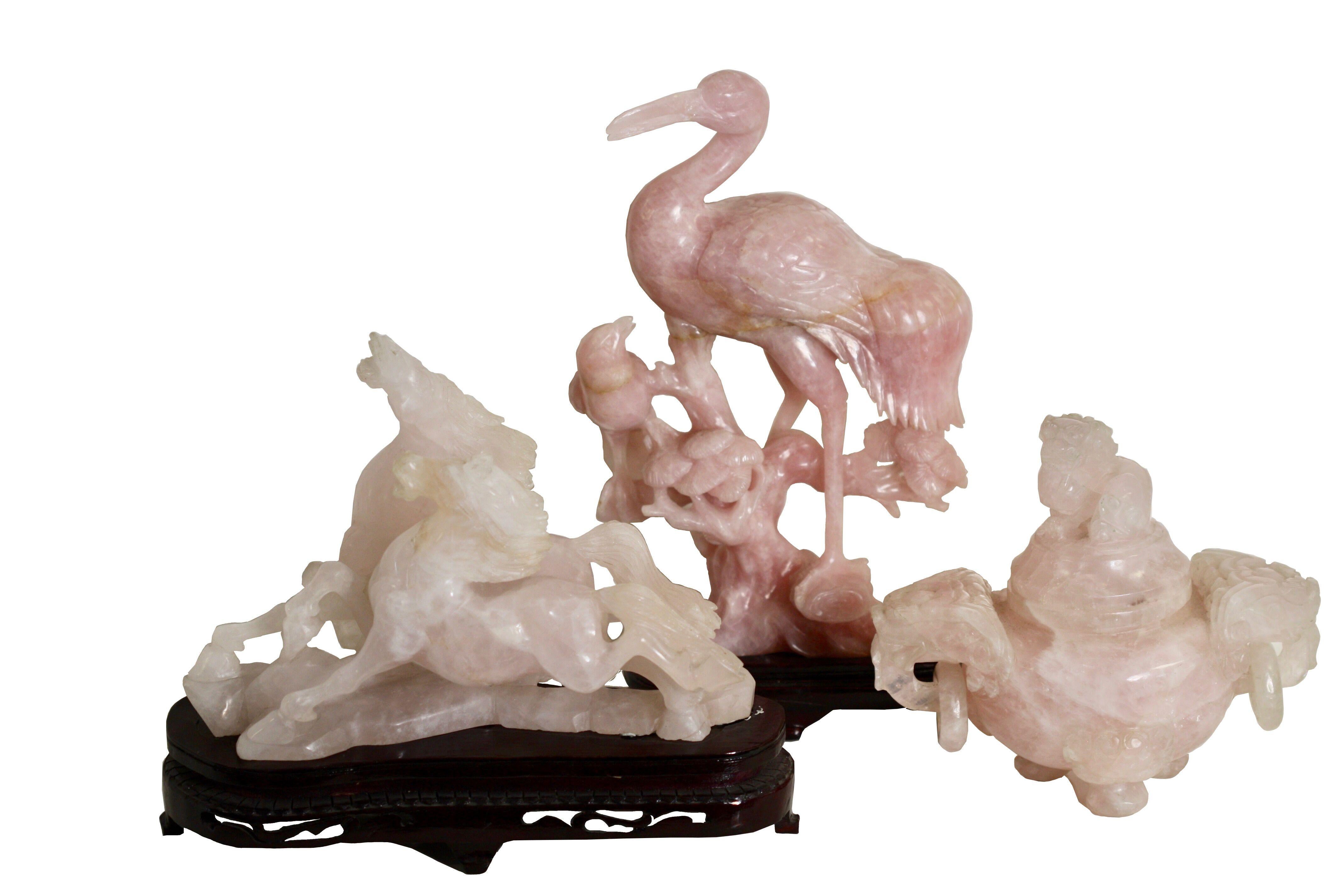 20ième siècle Groupe de sculptures chinoises en quartz rose en vente