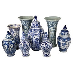 Groupe de grandes jarres et vases hollandais de Delft 18e-19e et 20e siècles