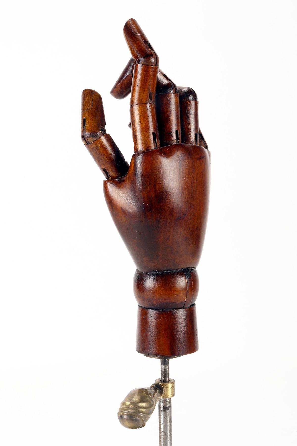 Brass Group of Six Example of Wooden Articulated Dummie’s Hands. Italy, 1940.  For Sale