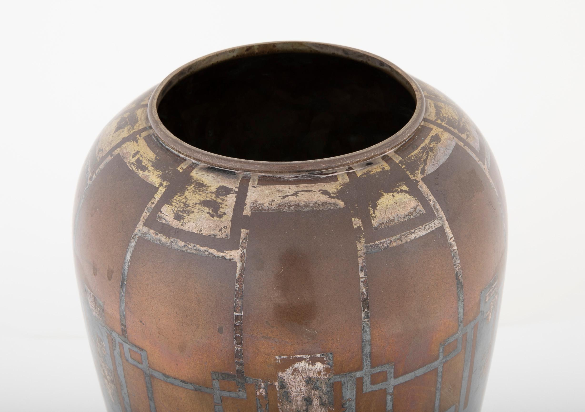 Groupe de trois vases Dinanderie en cuivre de Christofle et Luc Lanel en vente 3