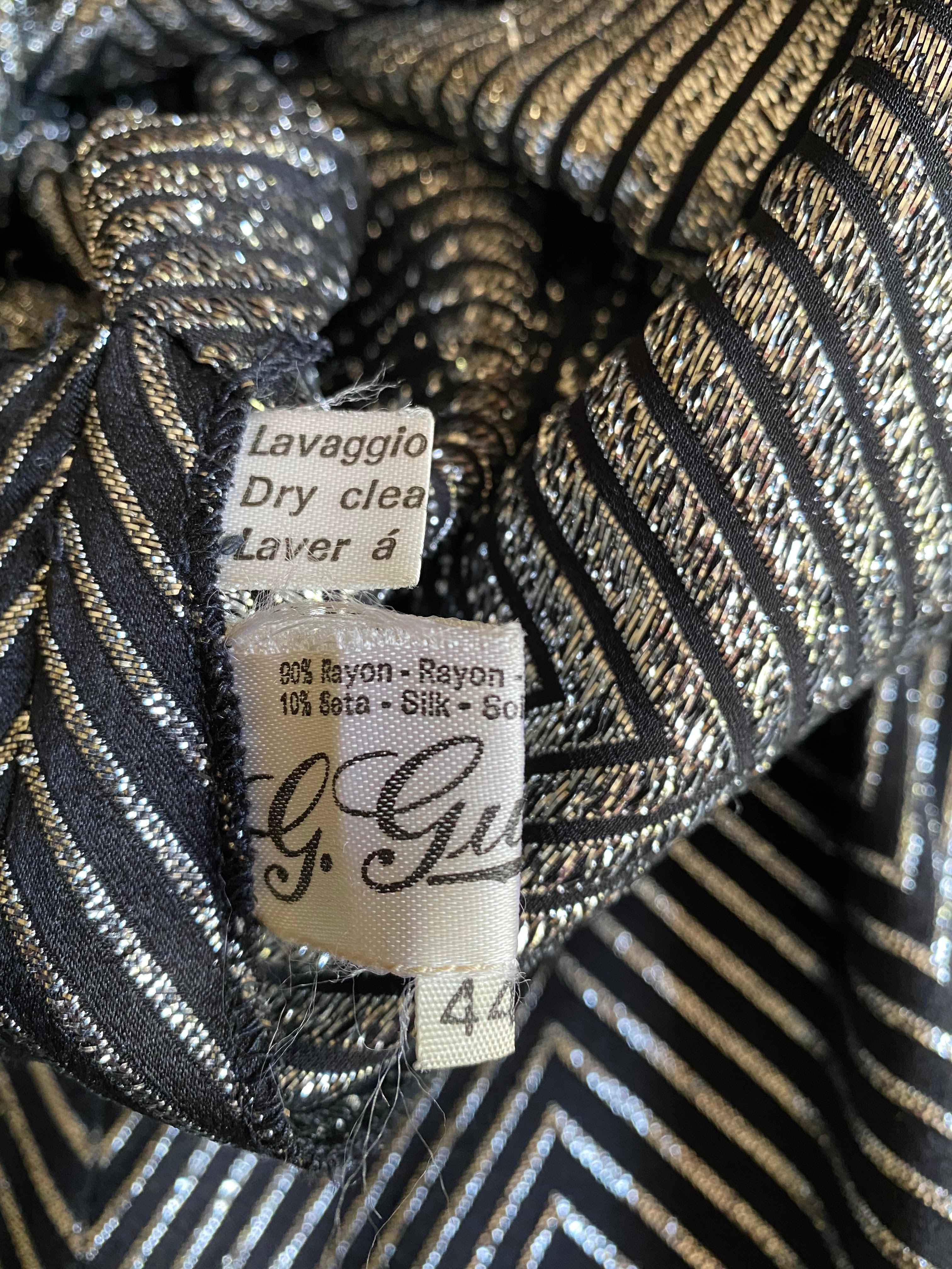 Robe de soirée en lamé argenté de Gucci, CIRCA 1990 en vente 12