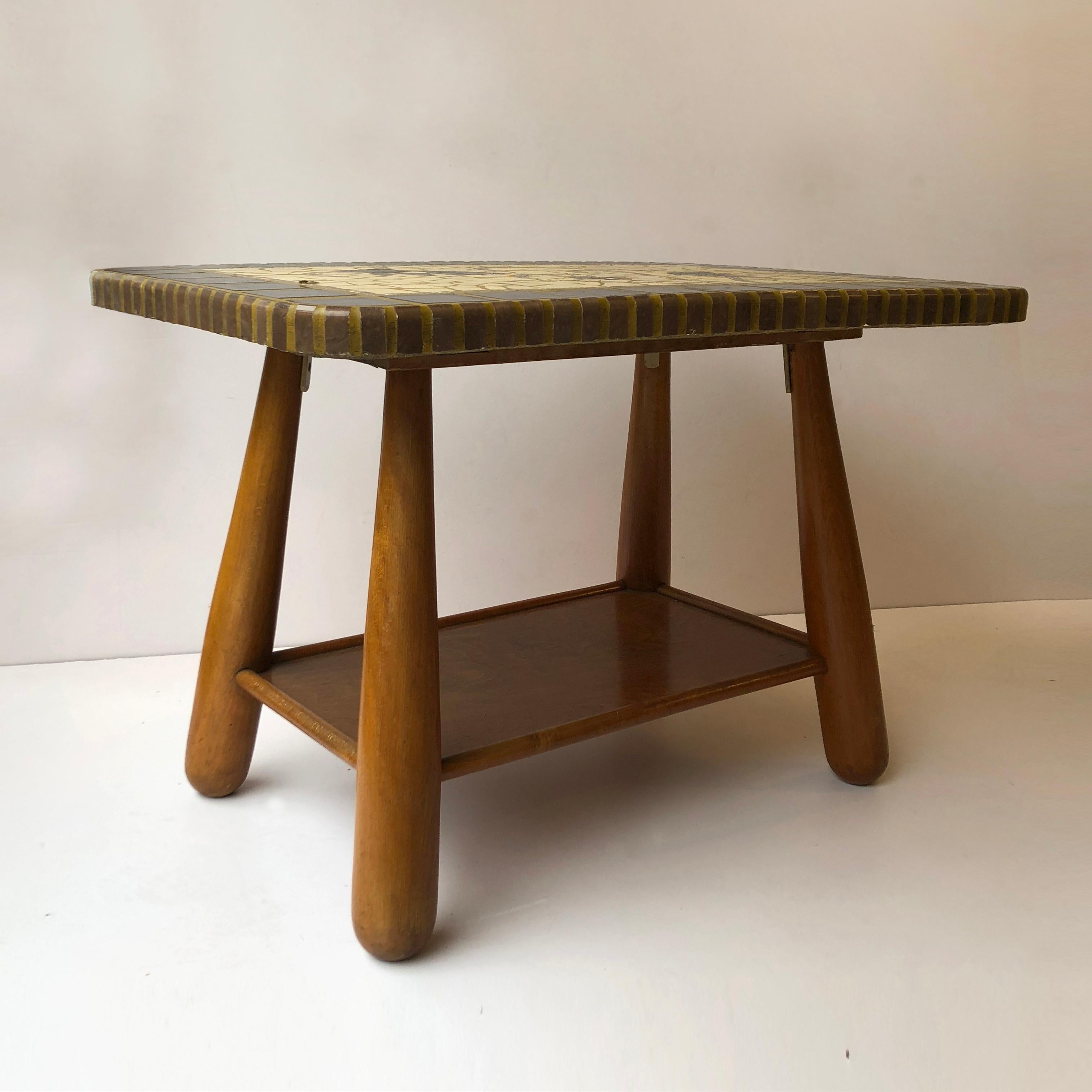 Beaux-Arts Gueridon ou table basse par Otto Gunsen & Philips Arcanter, circa 1945-1950 en vente