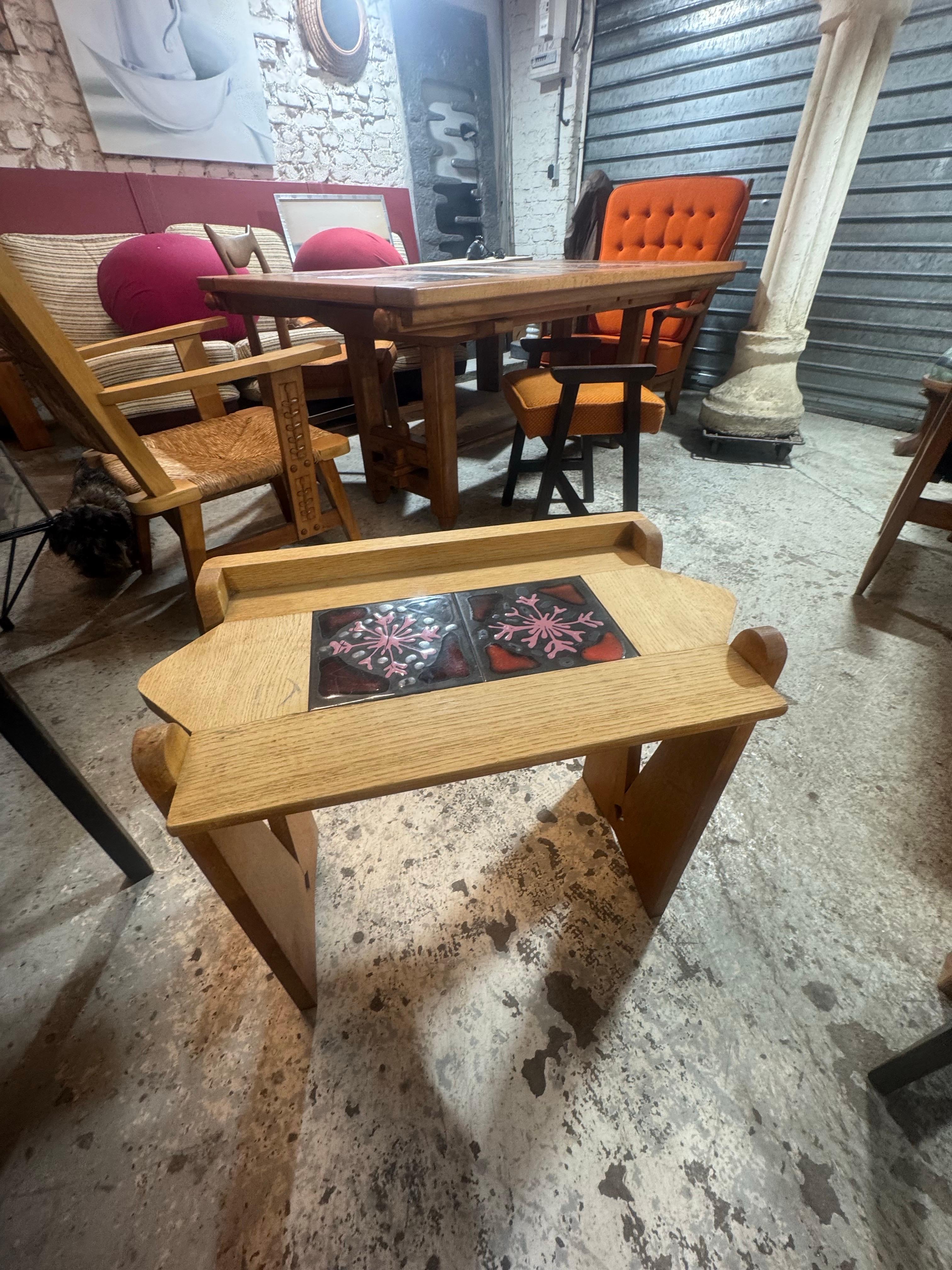 Modern A Guillerme et Chambron end table For Sale