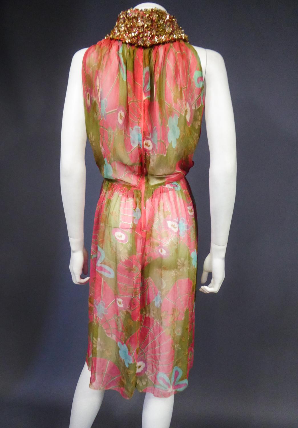 A Guy Laroche Set in Printed Silk Crepe - French Circa 1965 For Sale 14