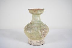 Ein glasiertes Hu-Gefäß der Han-Zeit (206 v. Chr. - 220 n. Chr.)