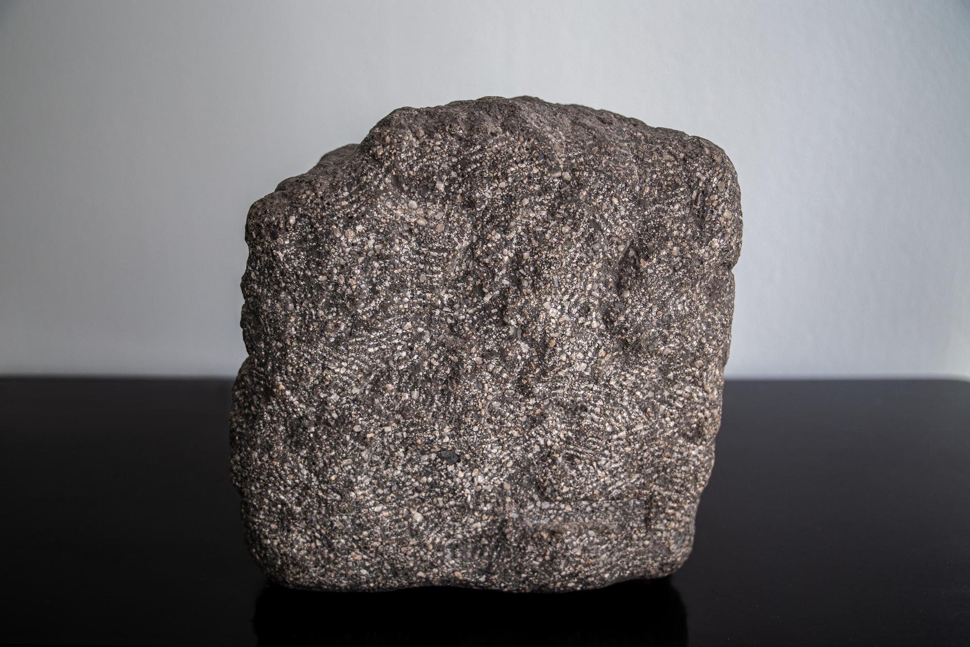 Espressionista Testa africana scolpita a mano dallo scultore Arthur Dupagne, Belgio - prima metà del XX secolo. in vendita