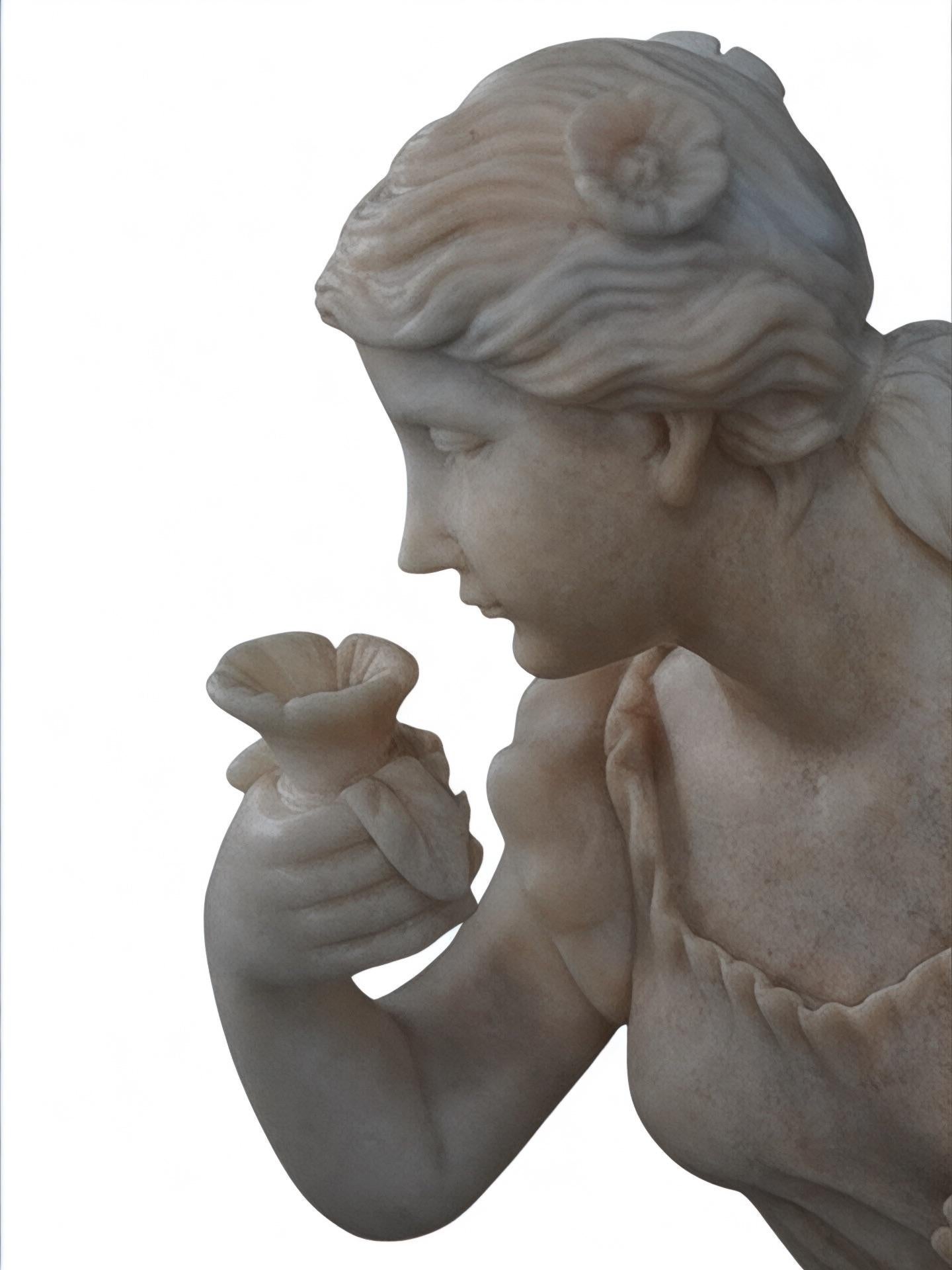 Statua di Venere in marmo scolpita a mano in vendita 1