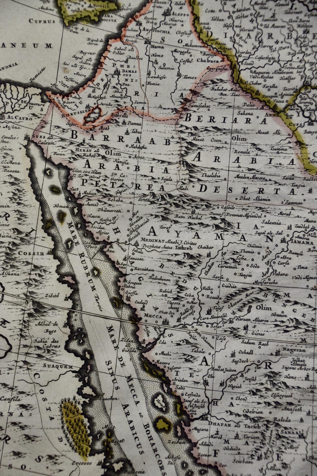 Persia, Armenia & Adjacent Regions: A 17th Century Hand-colored Map by De Wit In Good Condition For Sale In Alamo, CA