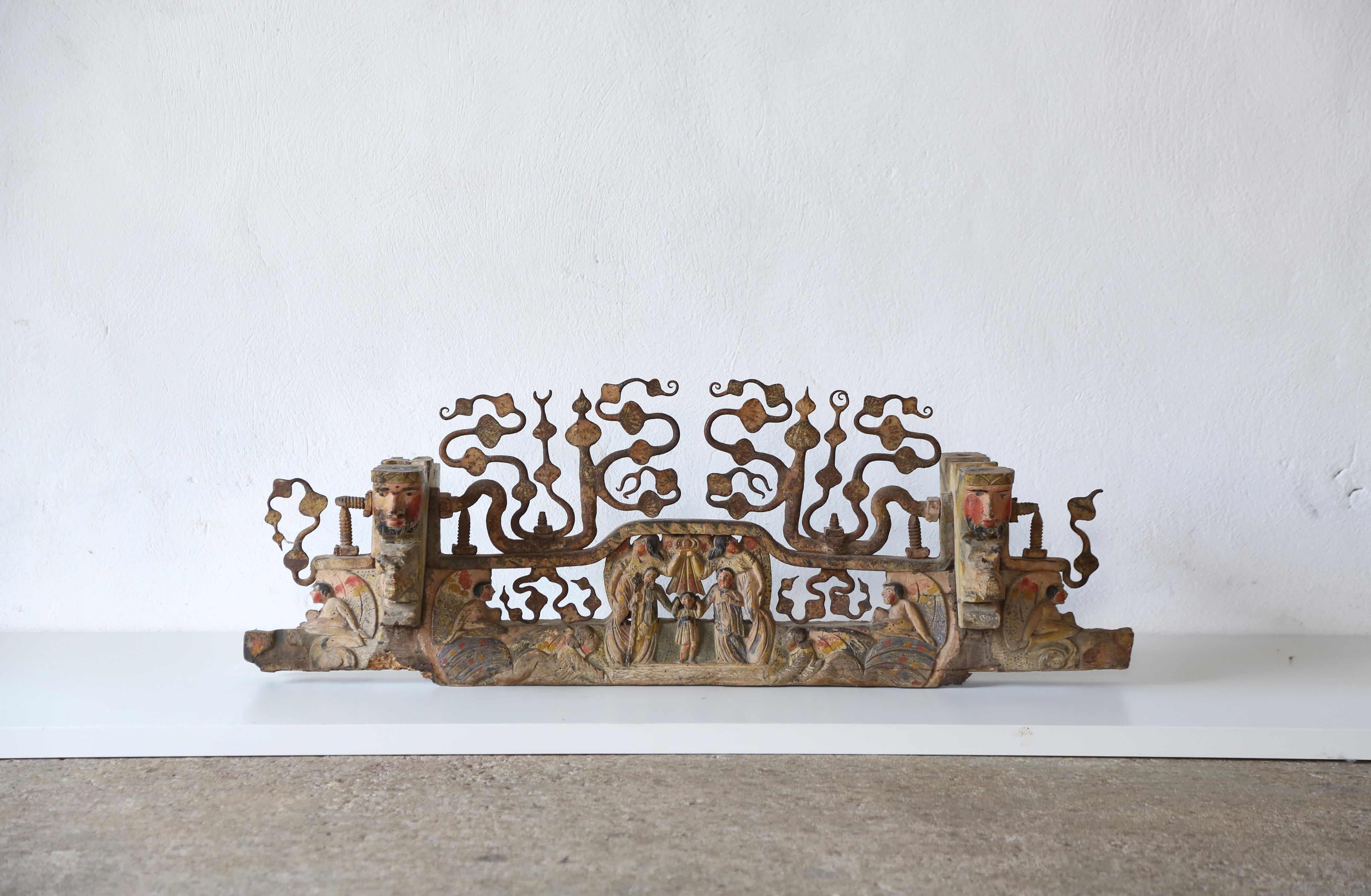 A beautiful and extraordinary piece of hand carved wood and iron carriage, Sicily, Italy, 19th Century.   Could be wall mounted.  Fast shipping worldwide.