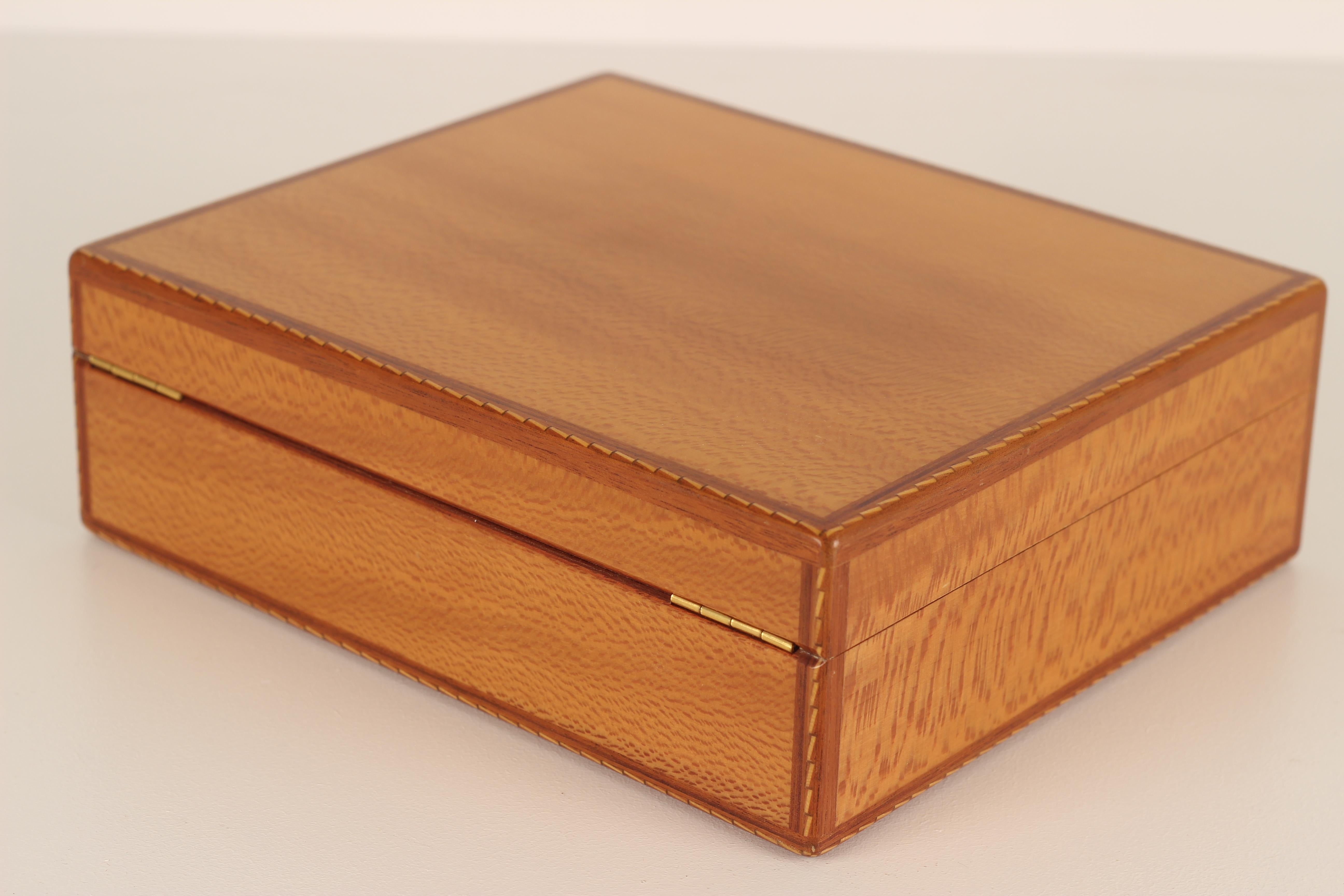 Hermès Humidor for Cigars Made 1980’s Hand Crafted Veneered and Marquetry 2
