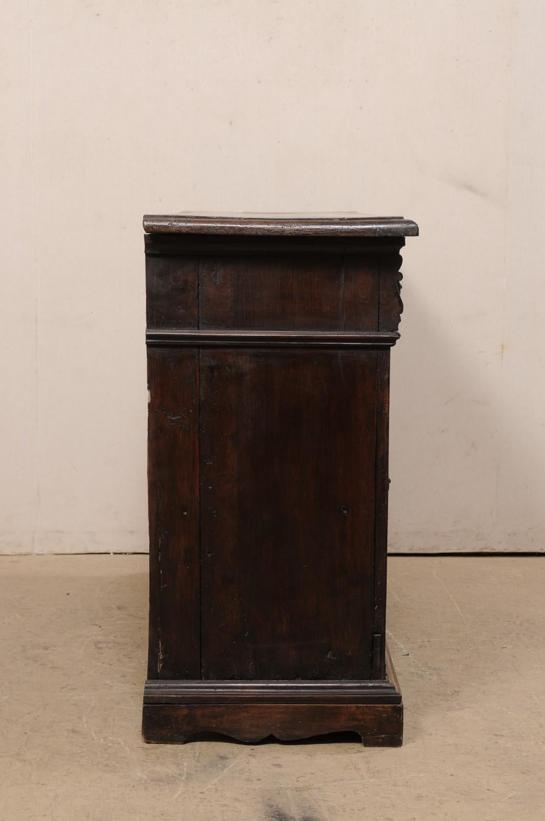 Handsome 18th Century Italian Carved-Walnut Credenza Cabinet For Sale 2