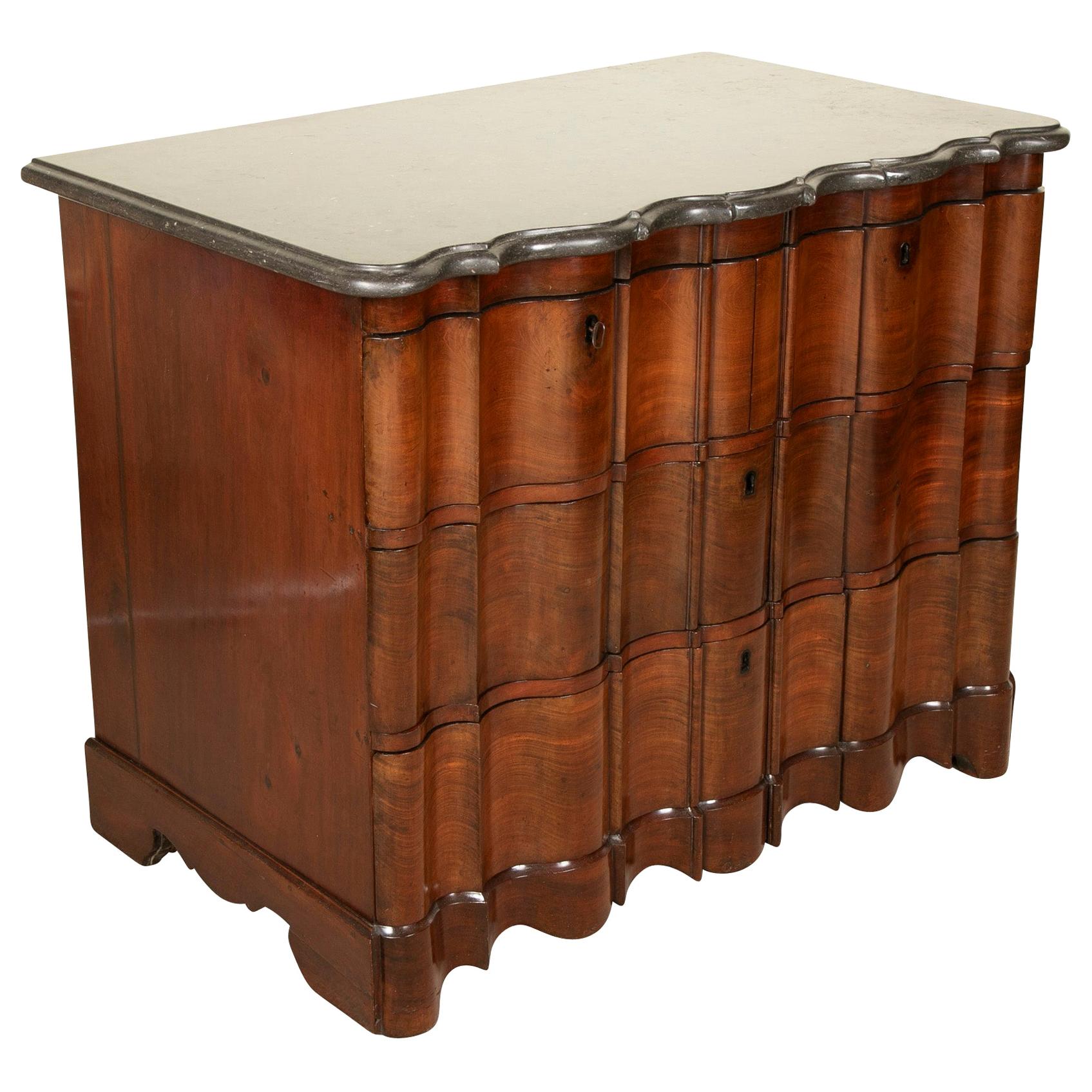 Handsome Baroque Four-Drawer Walnut Chest with Original Shaped Marble Top For Sale