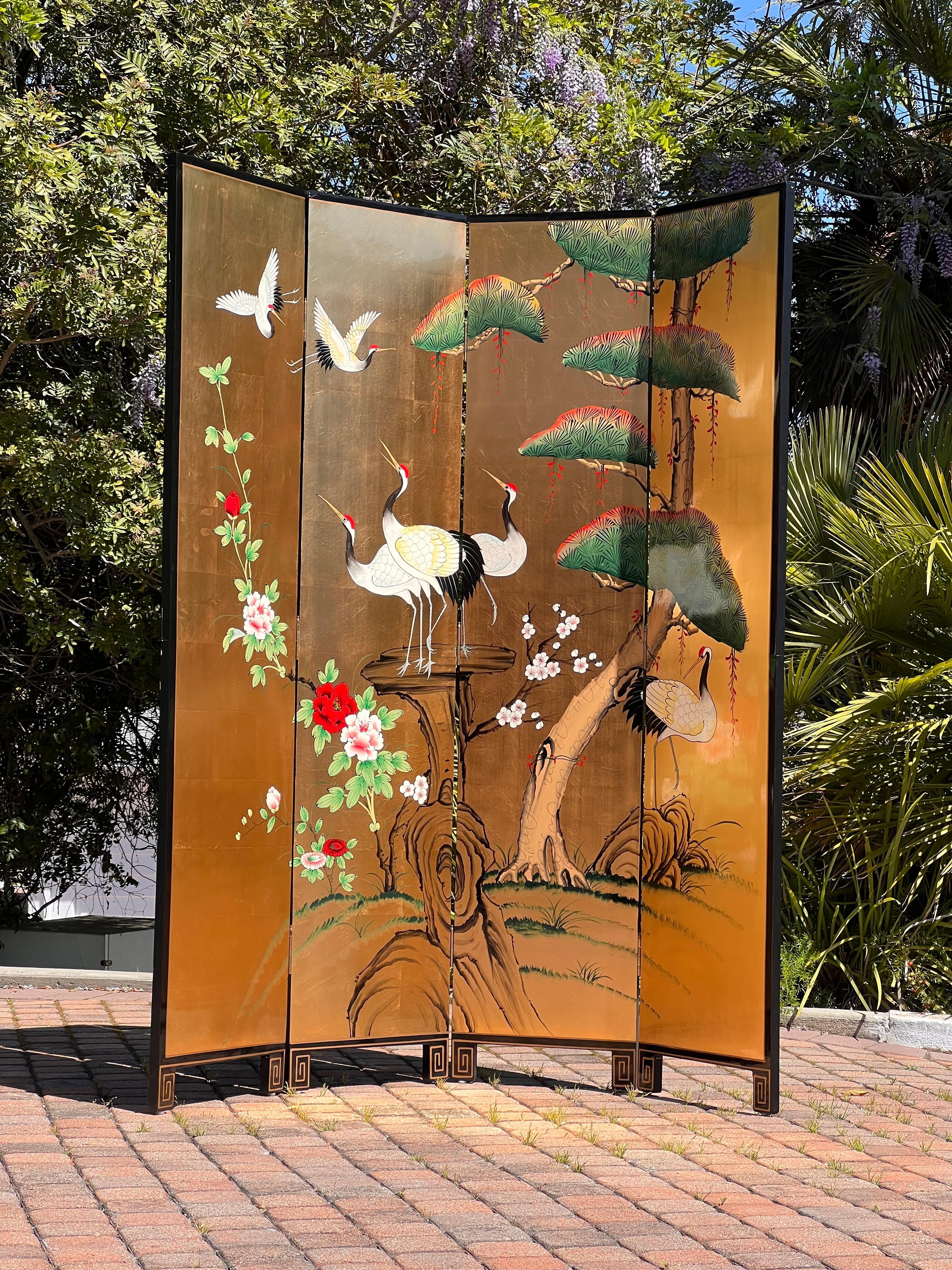 A handsome hand-painted oriental screen / room divider, 20th century For Sale 8