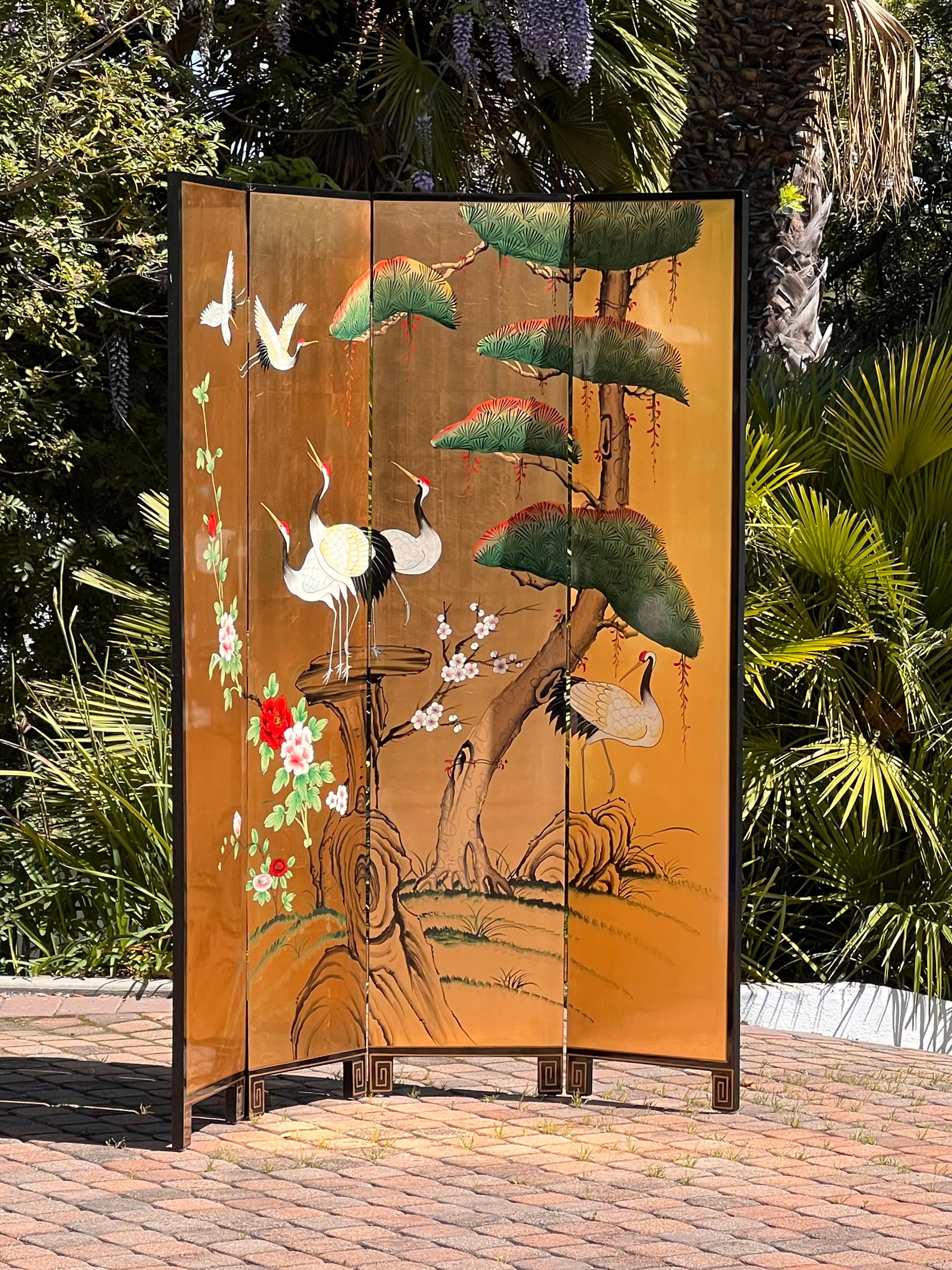 A handsome hand-painted oriental screen / room divider, 20th century For Sale 10