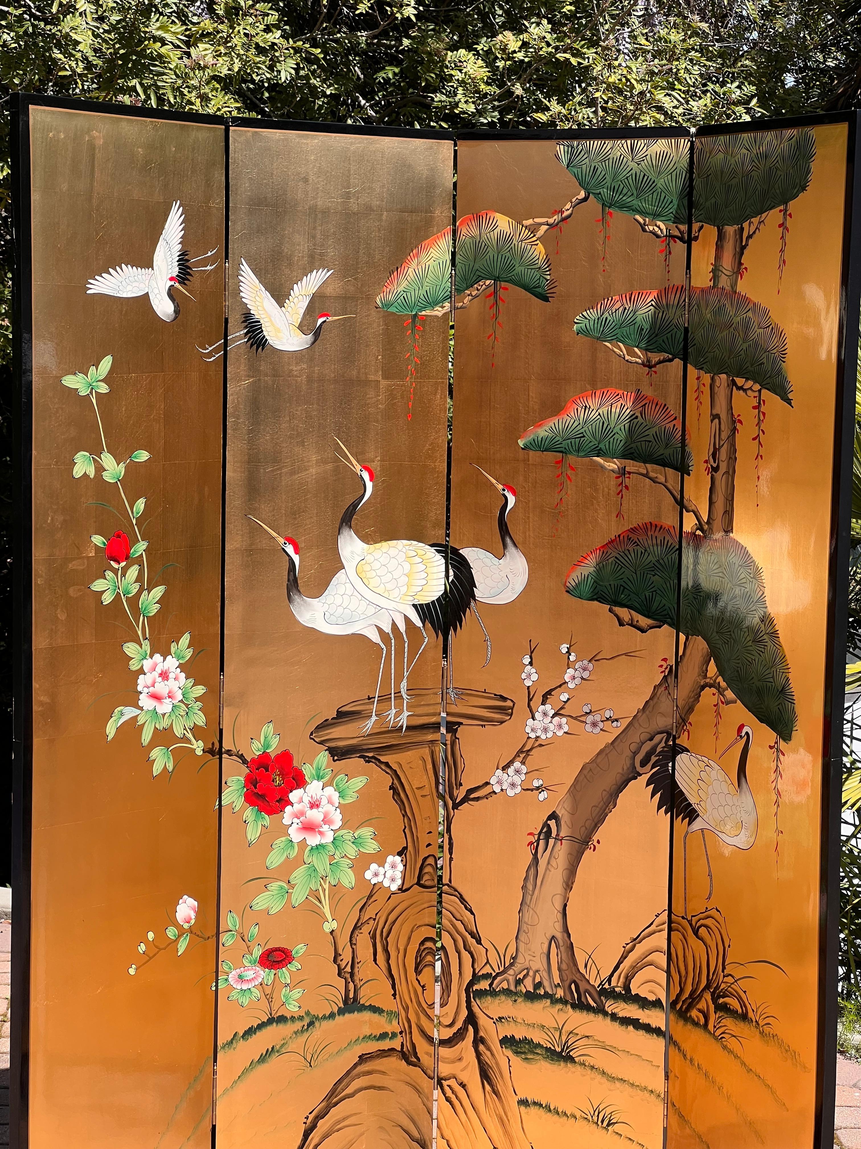 Asian A handsome hand-painted oriental screen / room divider, 20th century For Sale