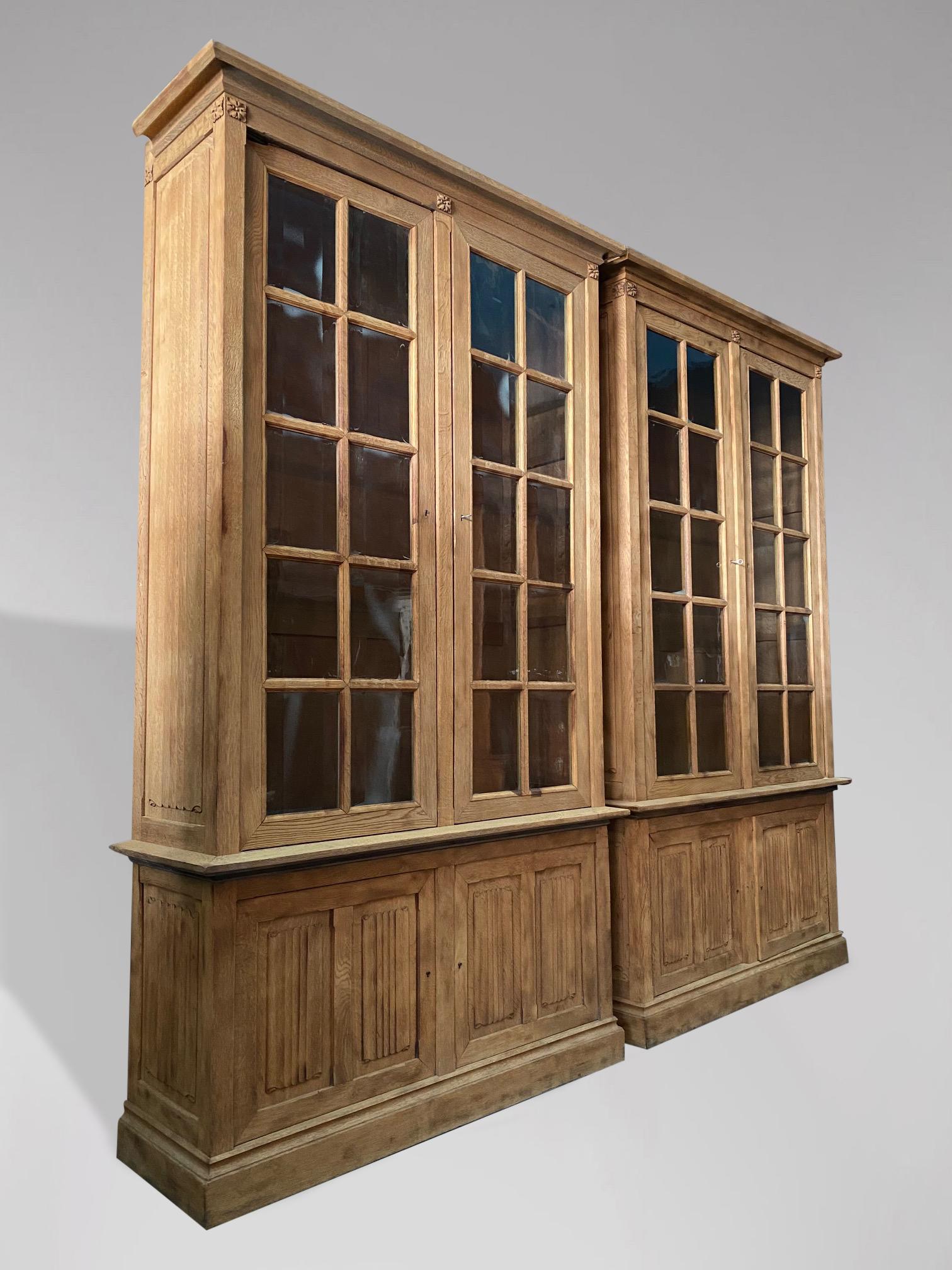 Hand-Carved Handsome Pair of French 19th Century Linenfold Carved Oak Bookcase Cabinets