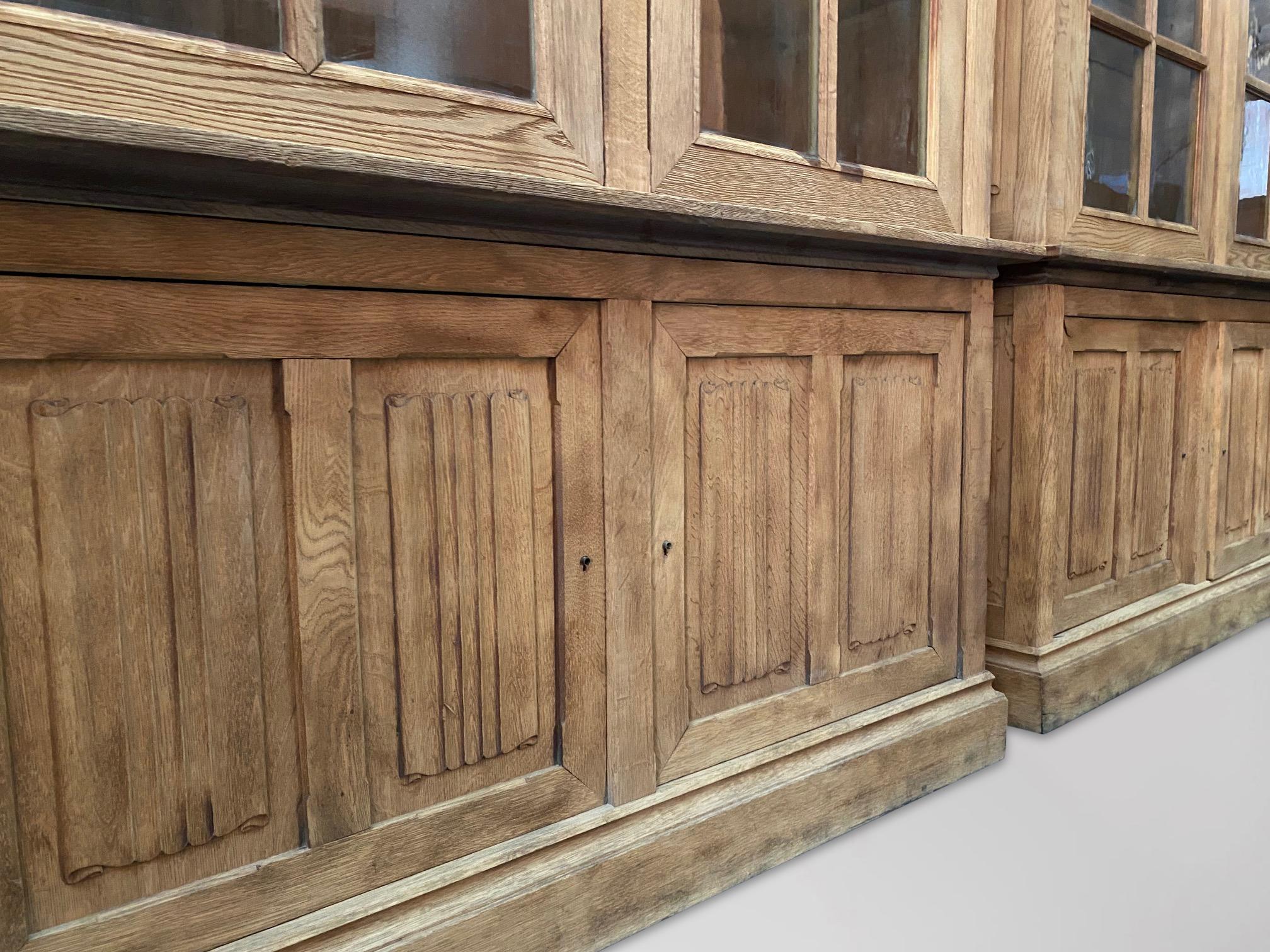 Handsome Pair of French 19th Century Linenfold Carved Oak Bookcase Cabinets 2