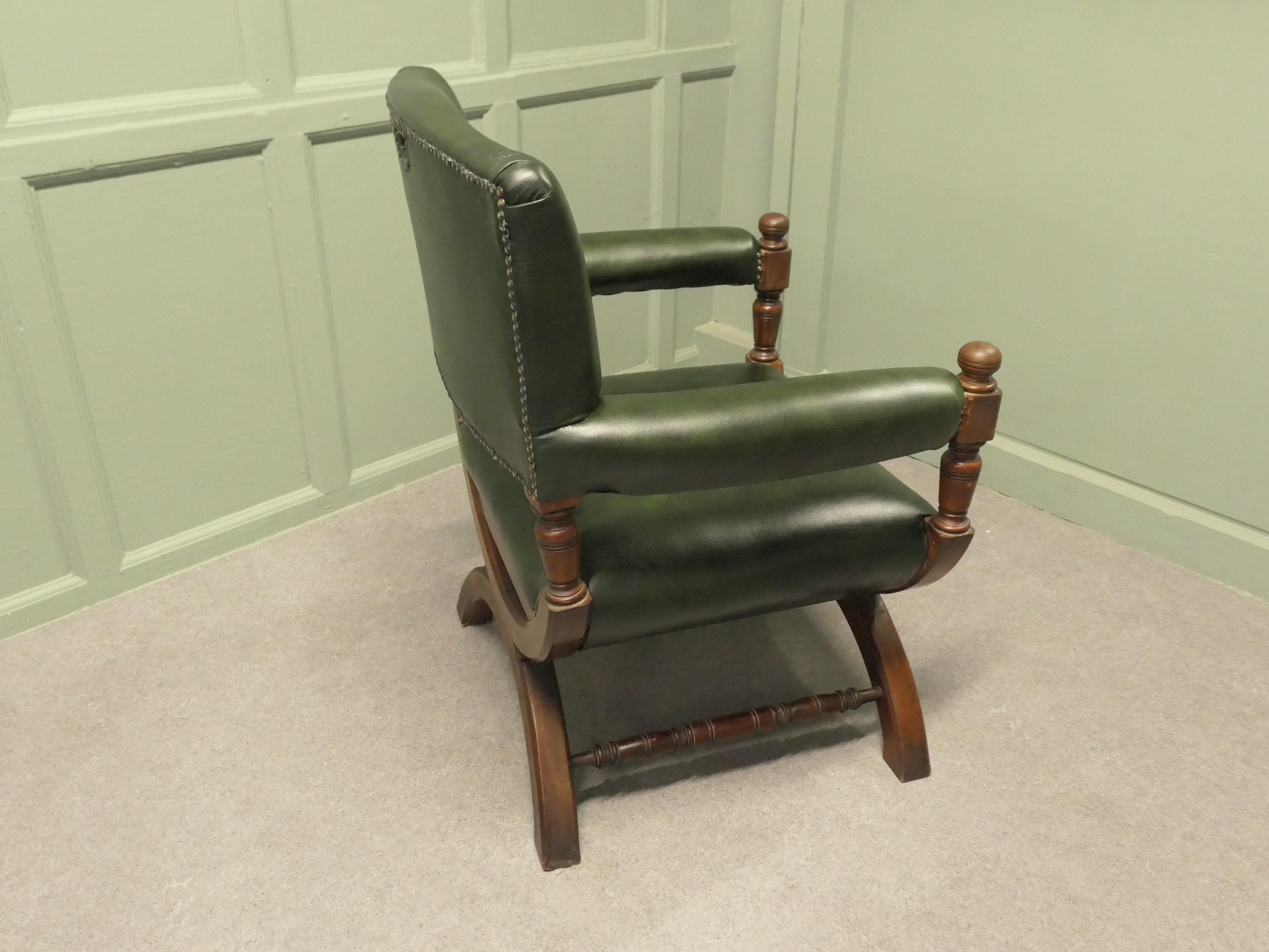 Une belle pièce, 19e siècle Chaise de bureau à cadre X Bon état - En vente à Godshill, Isle of Wight