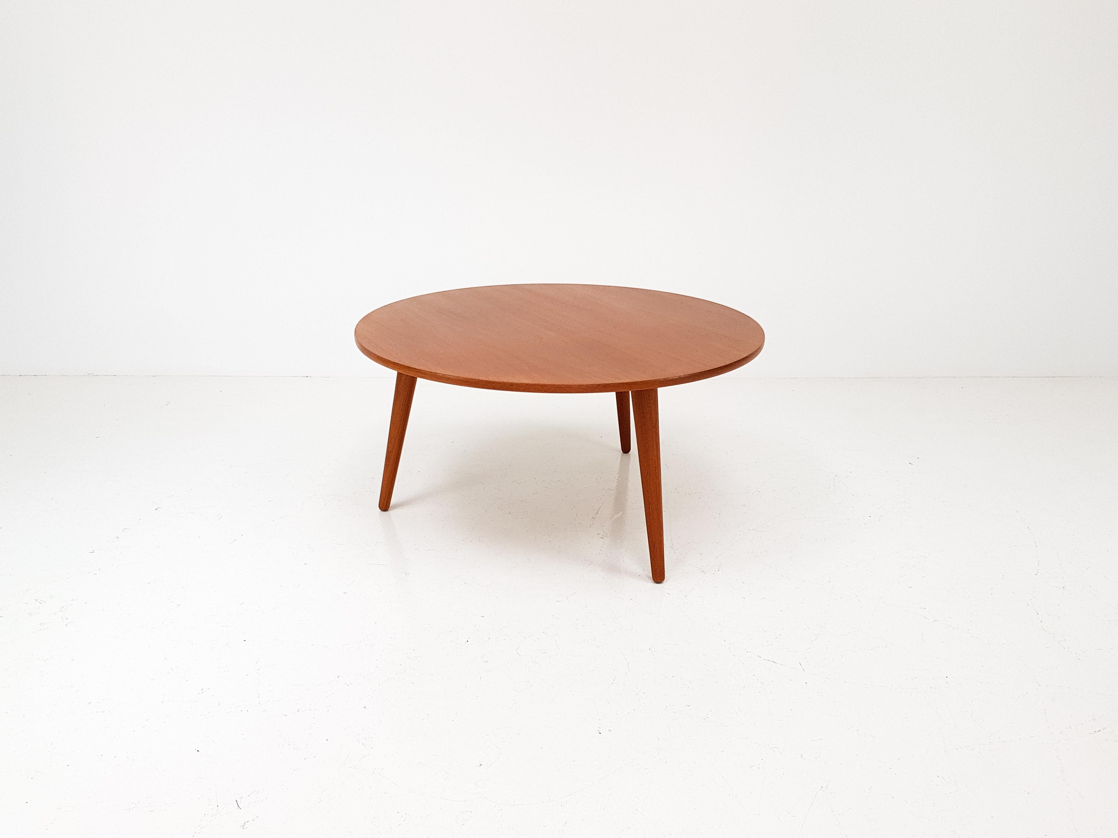 Mid-Century Modern Hans J. Wegner At-8 Teak Coffee Table for Andreas Tuck, 1960s