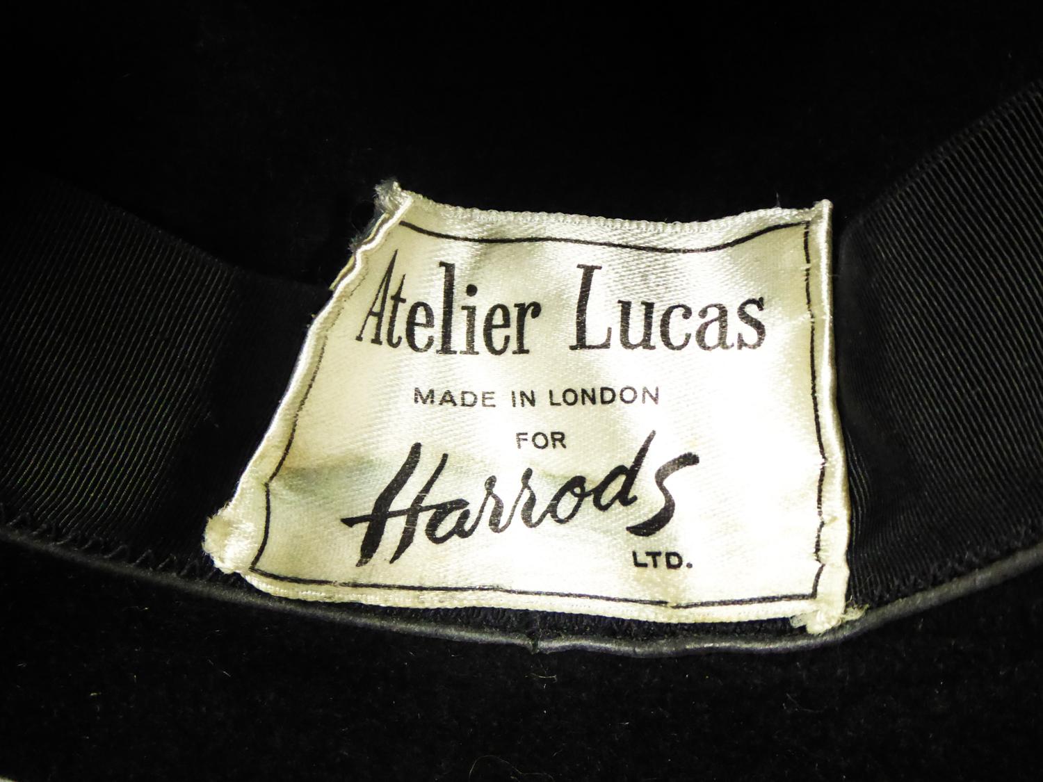 Harrods Plüsch-Filzhut von Atelier Lucas - London um 1970  im Angebot 8