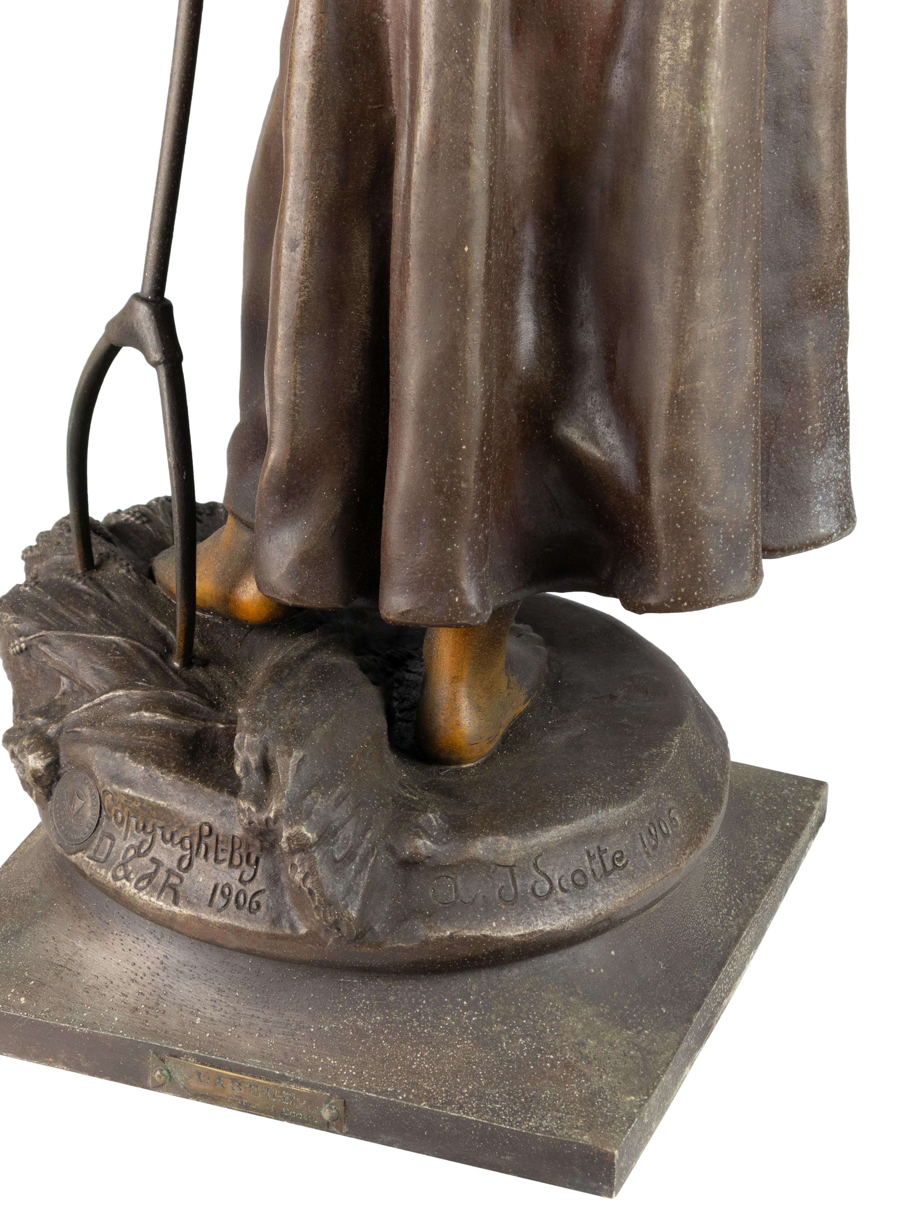 Statua della ragazza che raccoglie di A . J . Scotte (1885-1905) in vendita 7