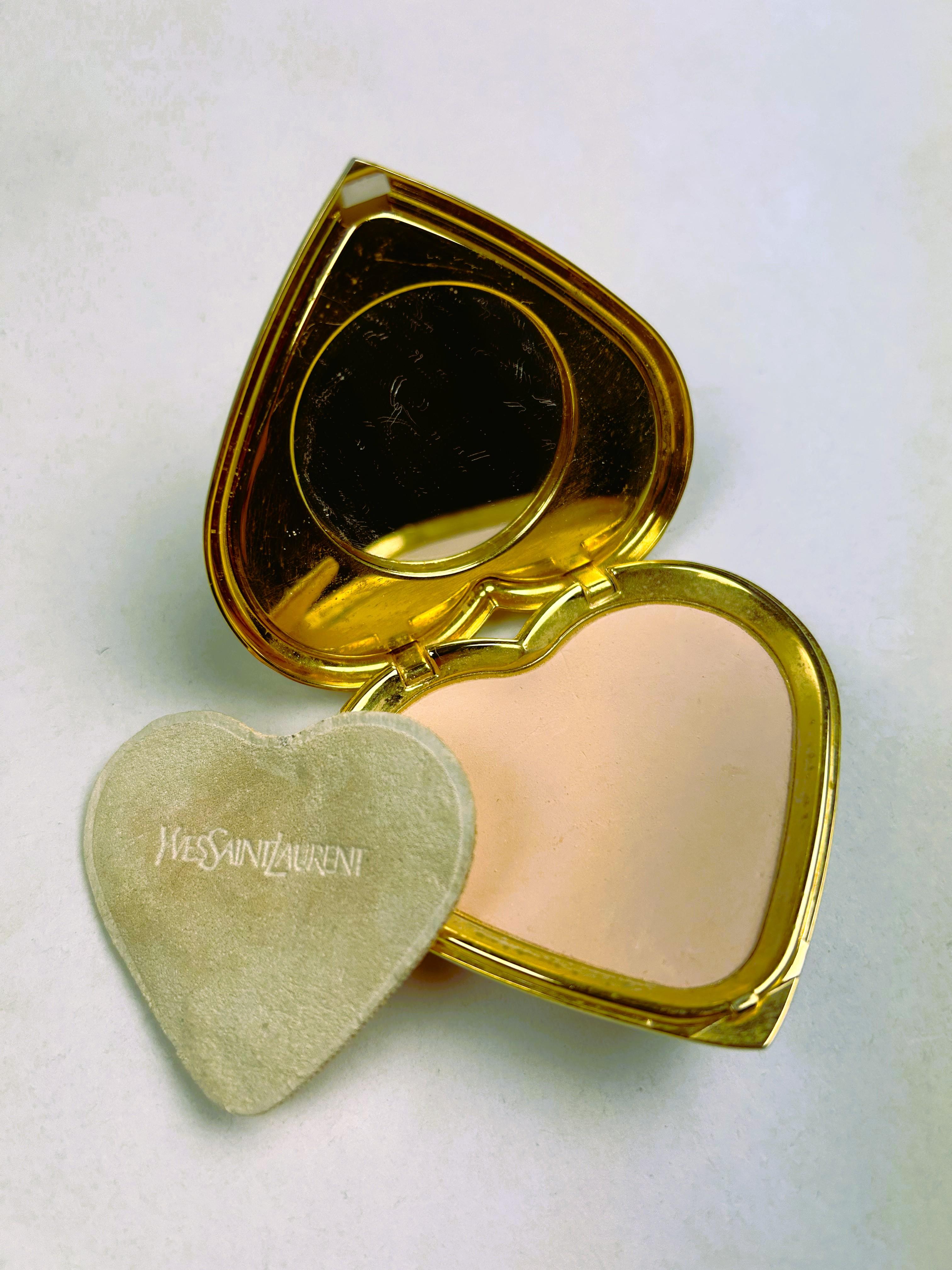 A Heart, Yves Saint Laurent jewellery powder compact by Robert Goossens C. 1980 For Sale 1