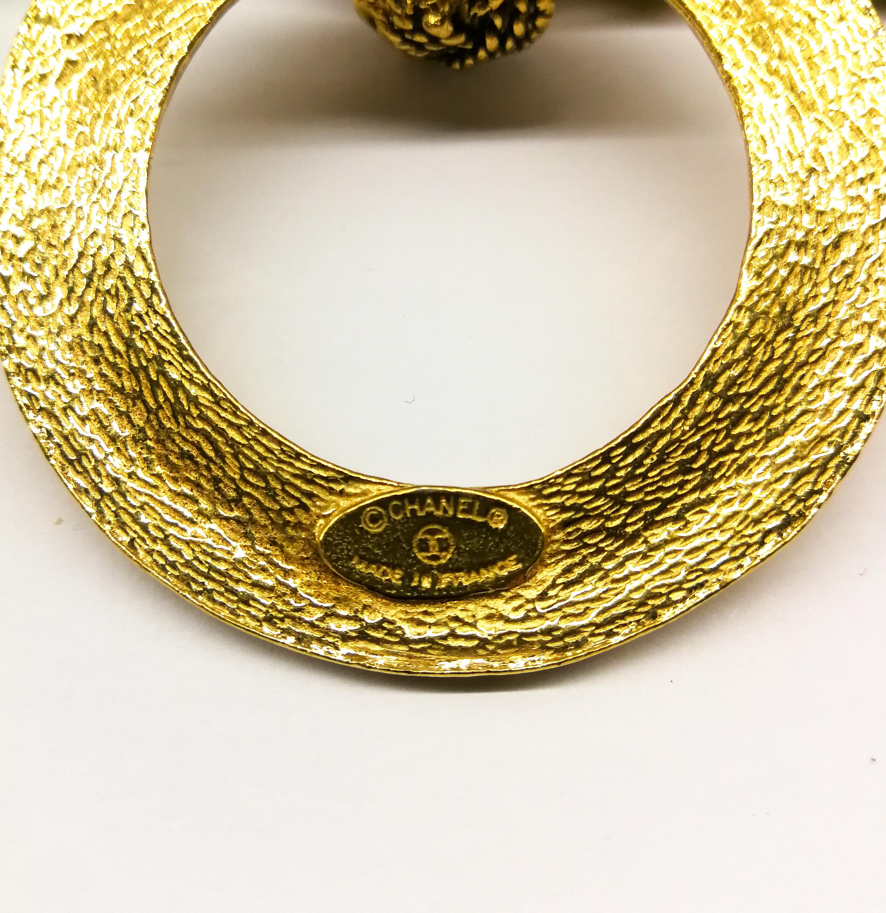 A heavily engraved gilt ball and circle logo necklace, Chanel, France, 1980s 5