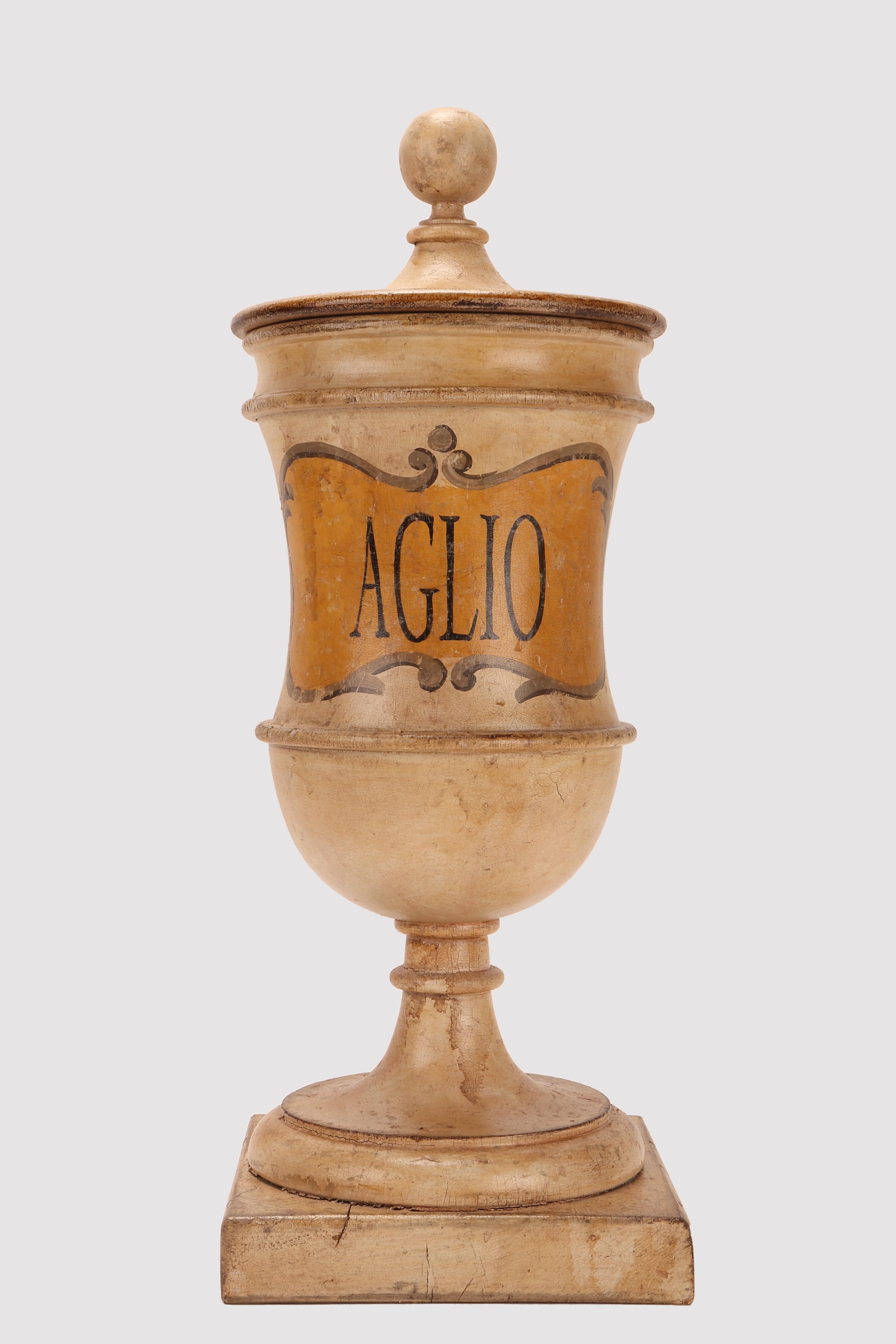 Herbalistische Apotheker-Holzgefäße aus Holz, Italien 1870 im Zustand „Gut“ im Angebot in Milan, IT