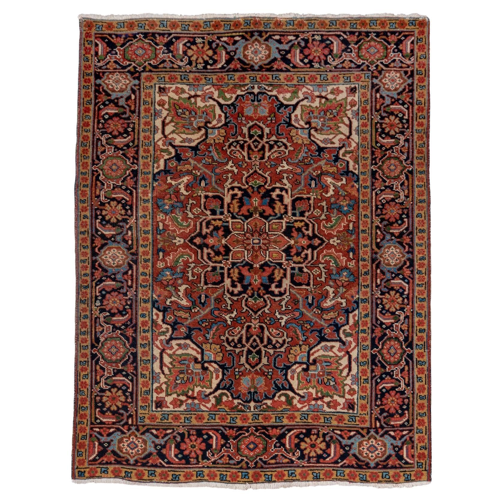 A Heriz Rug circa 1930 For Sale