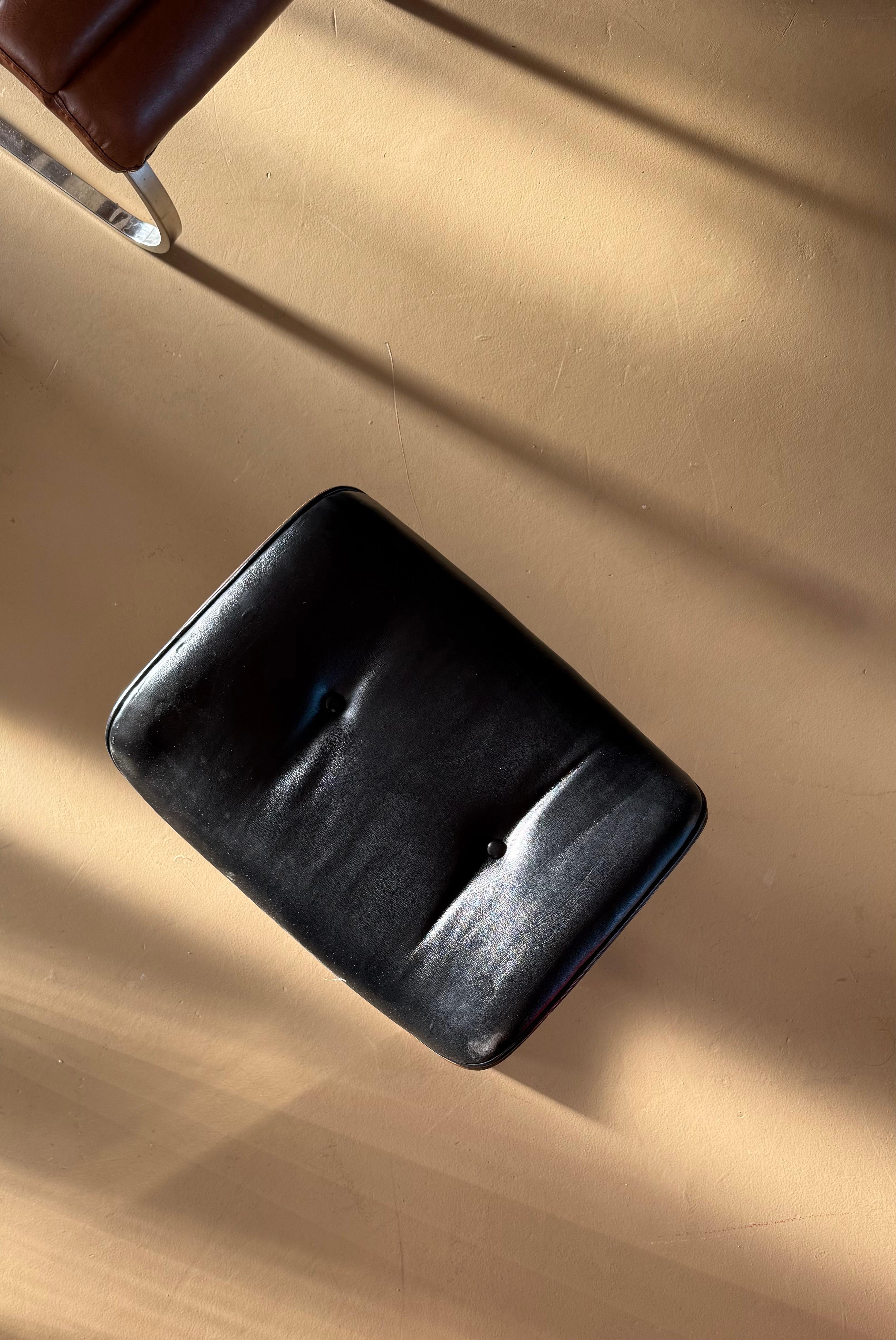 Tabouret de style Eames de Herman Miller, milieu du 20e siècle en vente 4