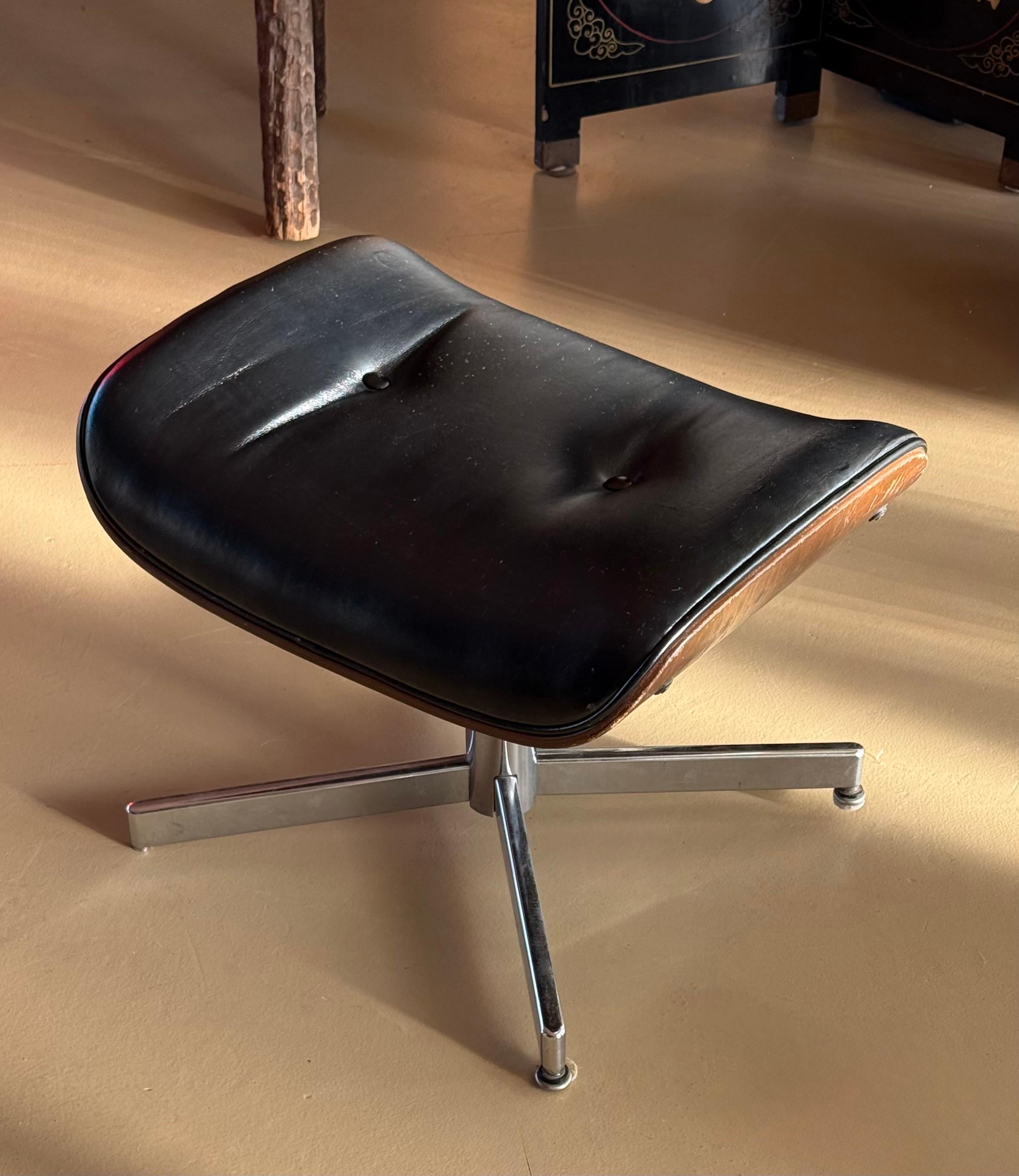 Tabouret de style Eames de Herman Miller, milieu du 20e siècle en vente 12