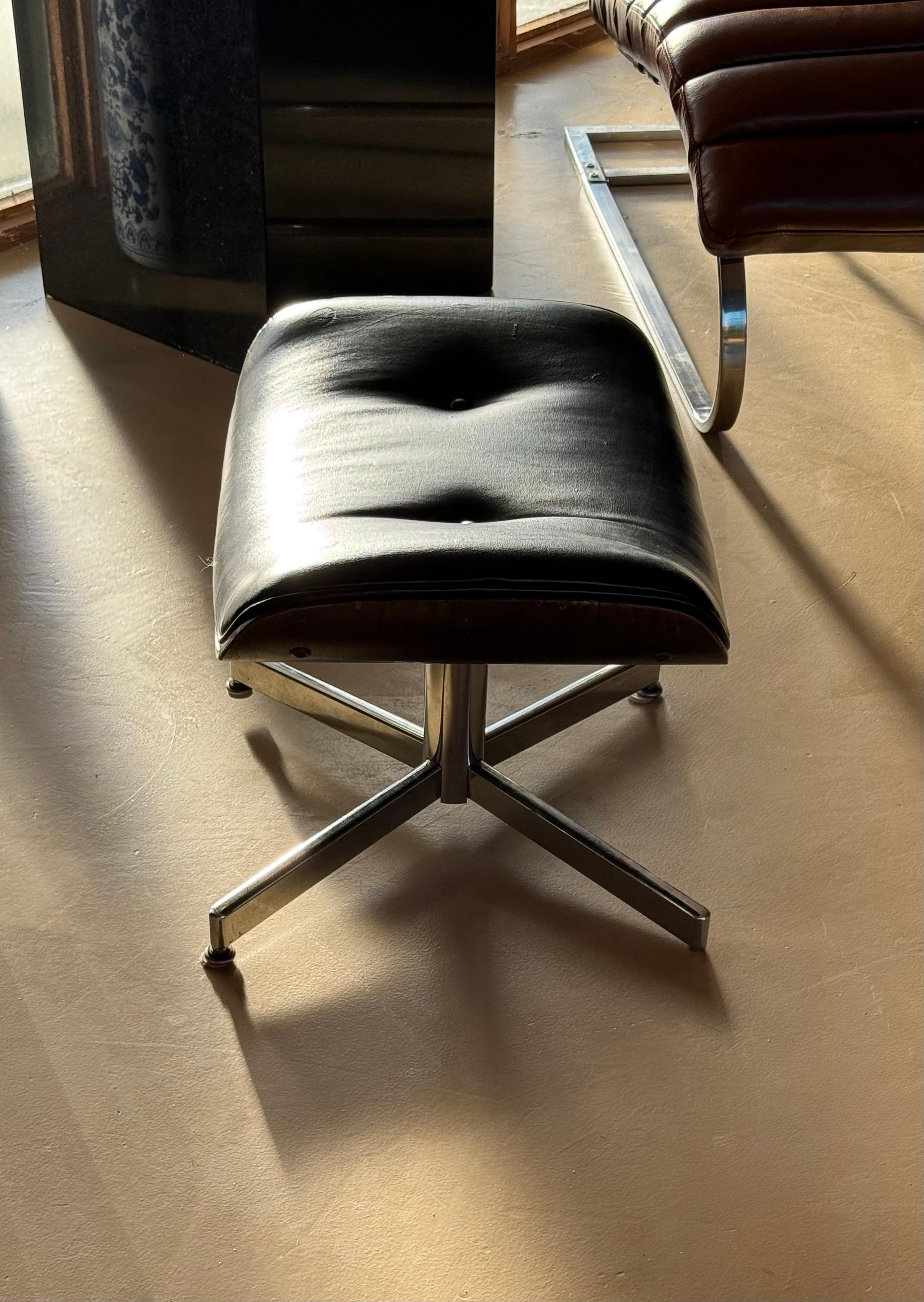 Tabouret de style Eames de Herman Miller, milieu du 20e siècle en vente 3