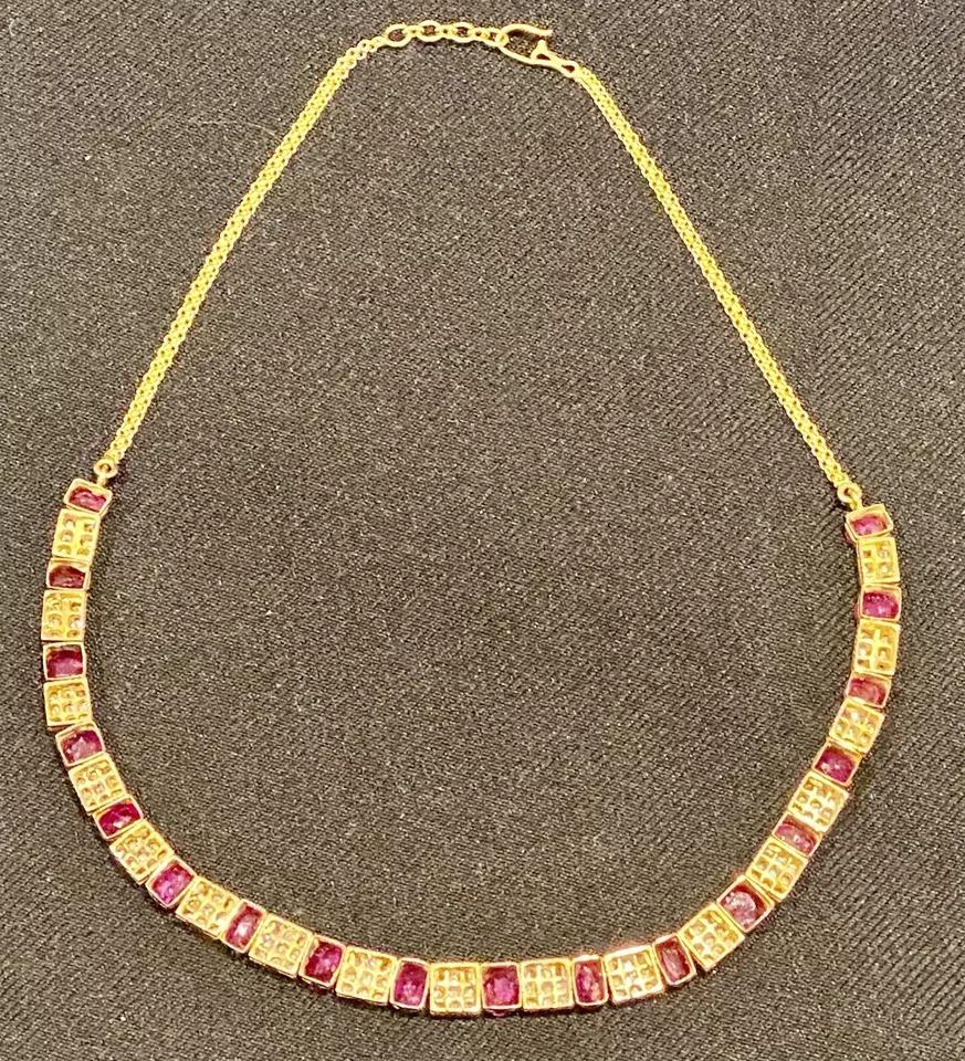 Collier vintage de haute qualité en or massif 21k / 21ct, diamants 2,8ct et rubis 10ct 2