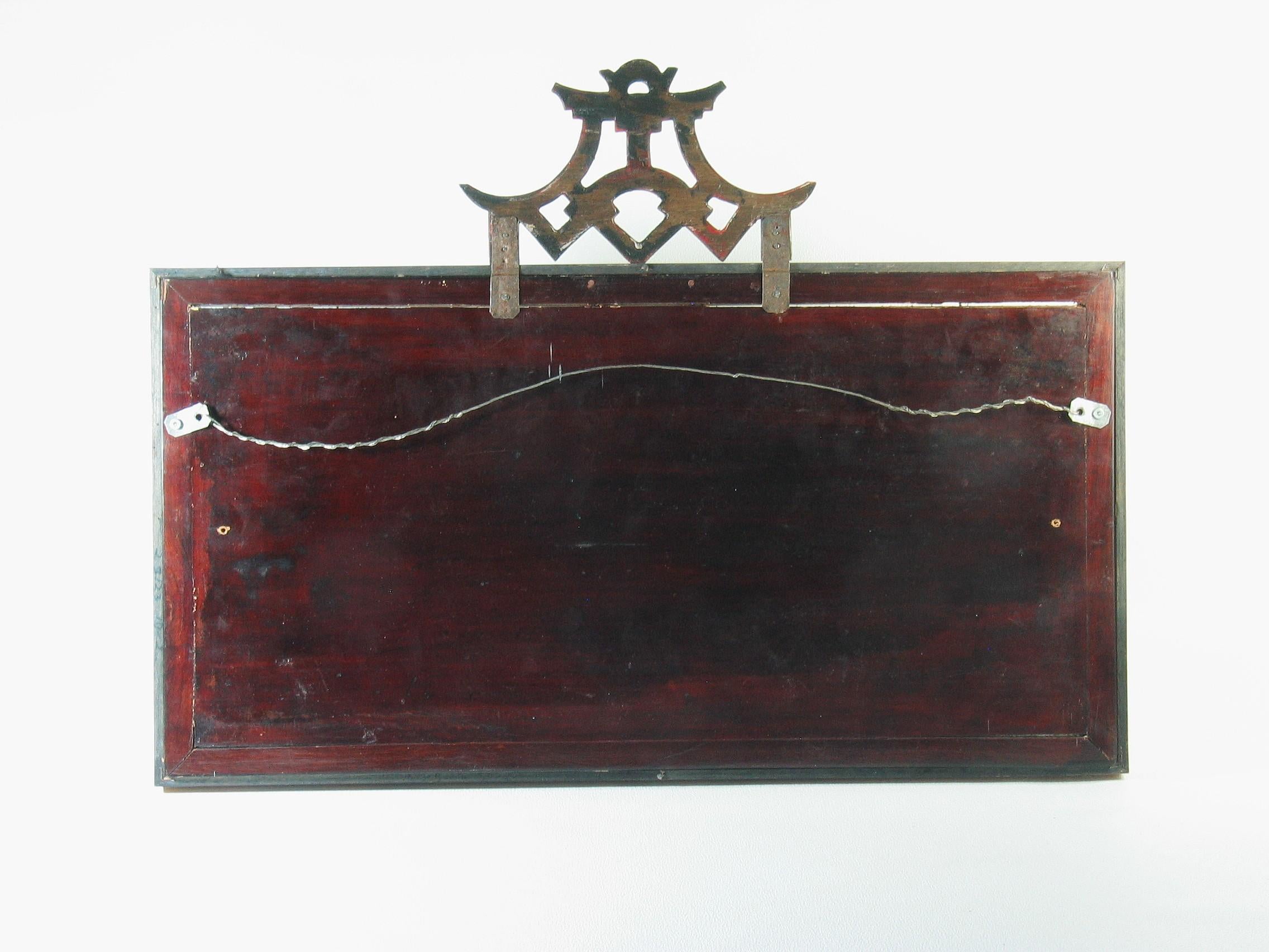 Exportation chinoise Panneau chinois hautement décoratif en bois doré et laqué en relief profond 19ème siècle en vente