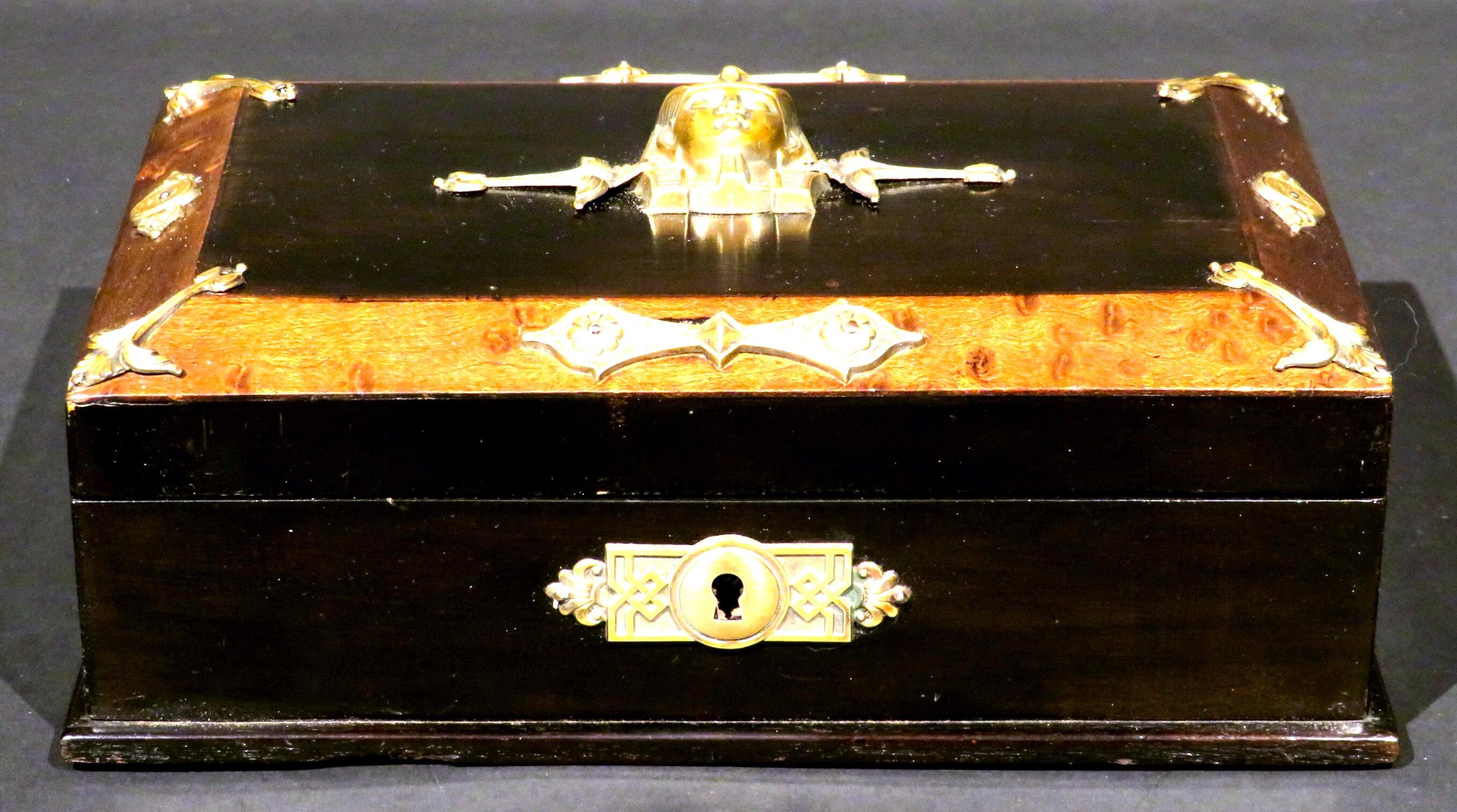 French Stunning Part Ebonized Egyptian Revival Jewellery Box, France, circa 1920 For Sale