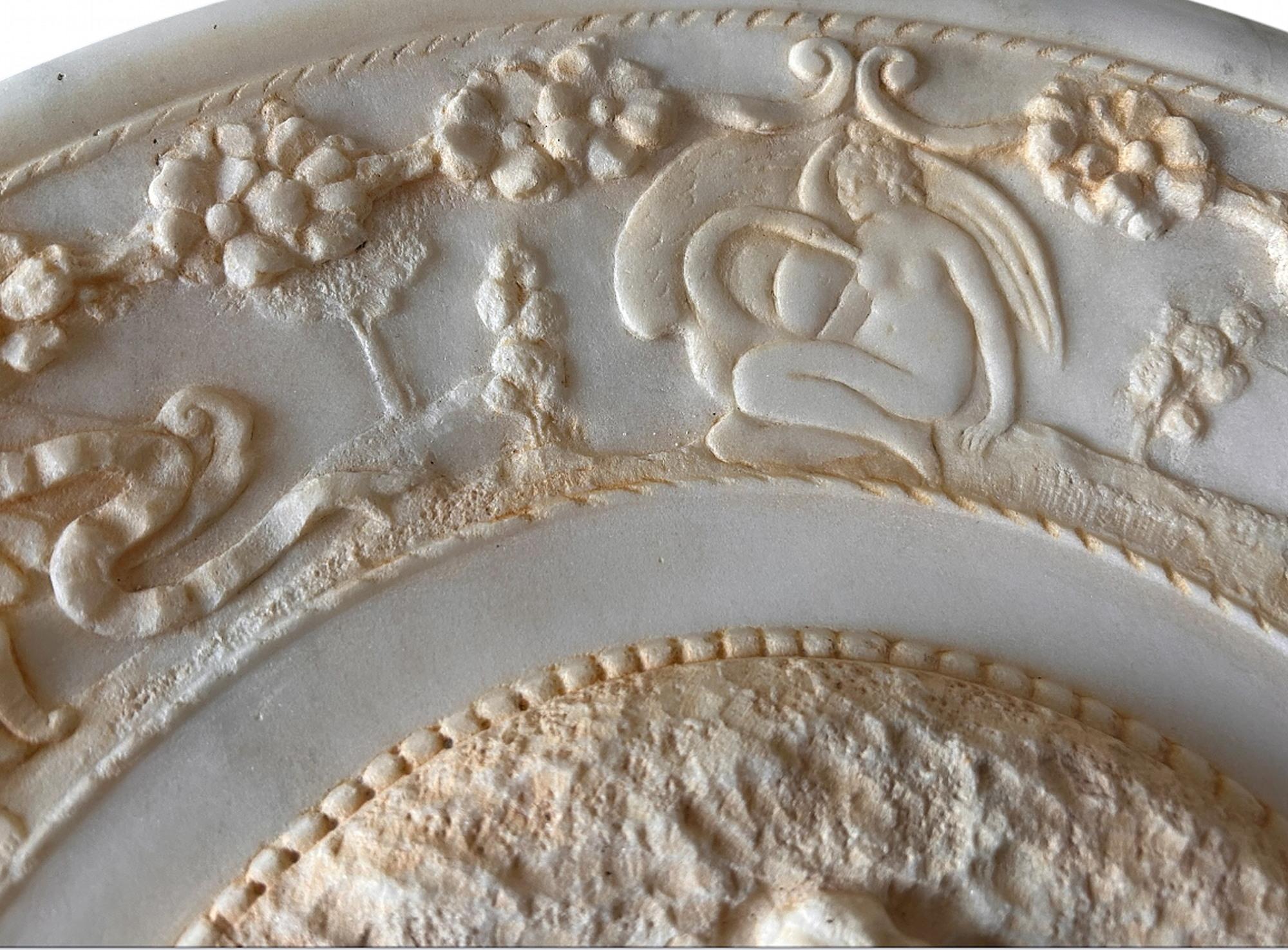 Eine hochdekorative große italienische Marmor-Tazza um 1860 im Zustand „Gut“ im Angebot in Pewsey, GB