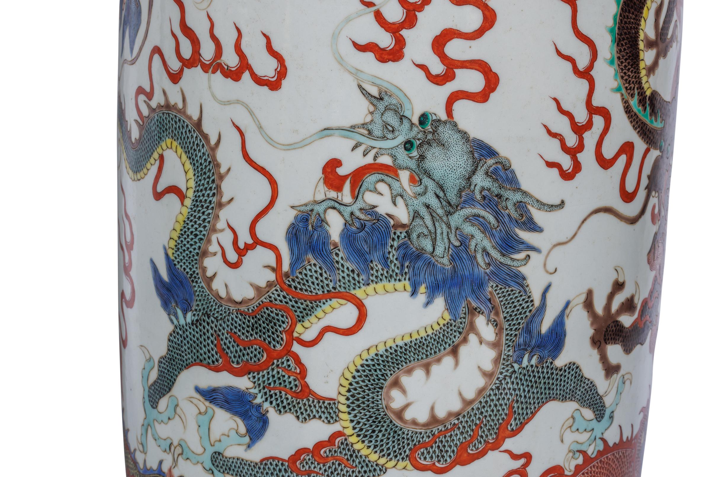A Highly Rare Pair of Monumental Qing Dynasty Rouleau Porcelain 