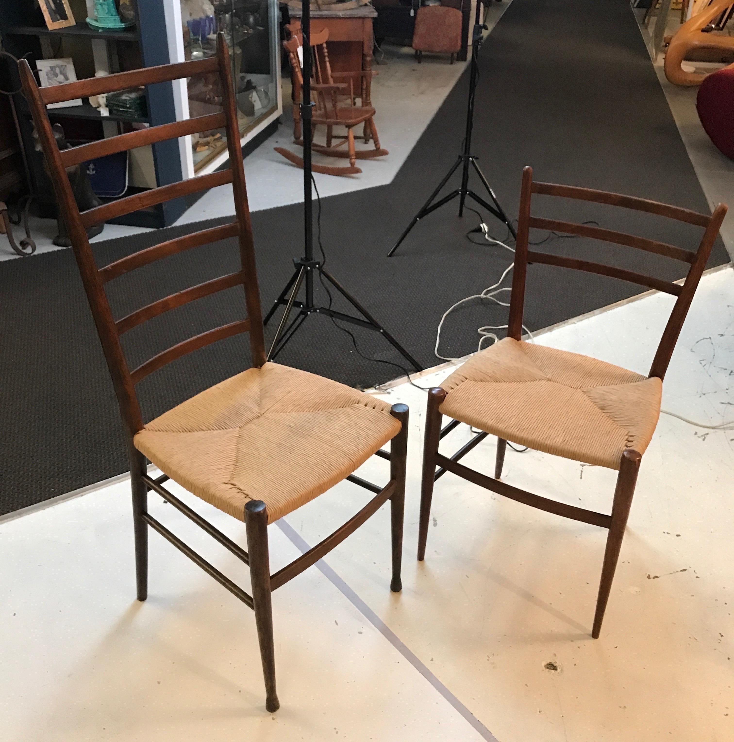 A His and Hers Traditional Pair of Ladder Back Spinetto Chiavari Chairs  For Sale 6