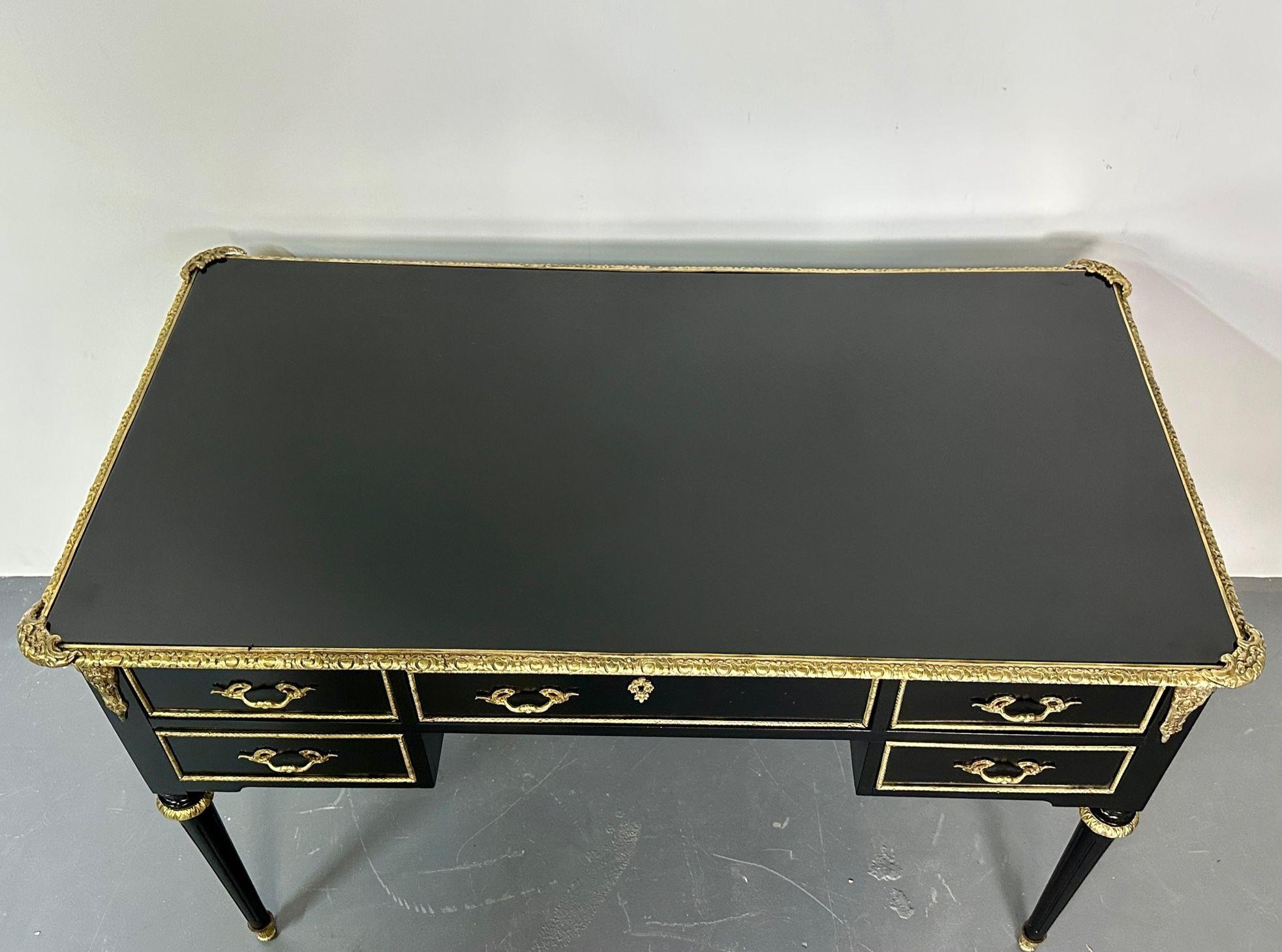Hollywood Regency Ebony Desk, Writing Table or Vanity, Bronze Mounted, 1930s In Good Condition For Sale In Stamford, CT
